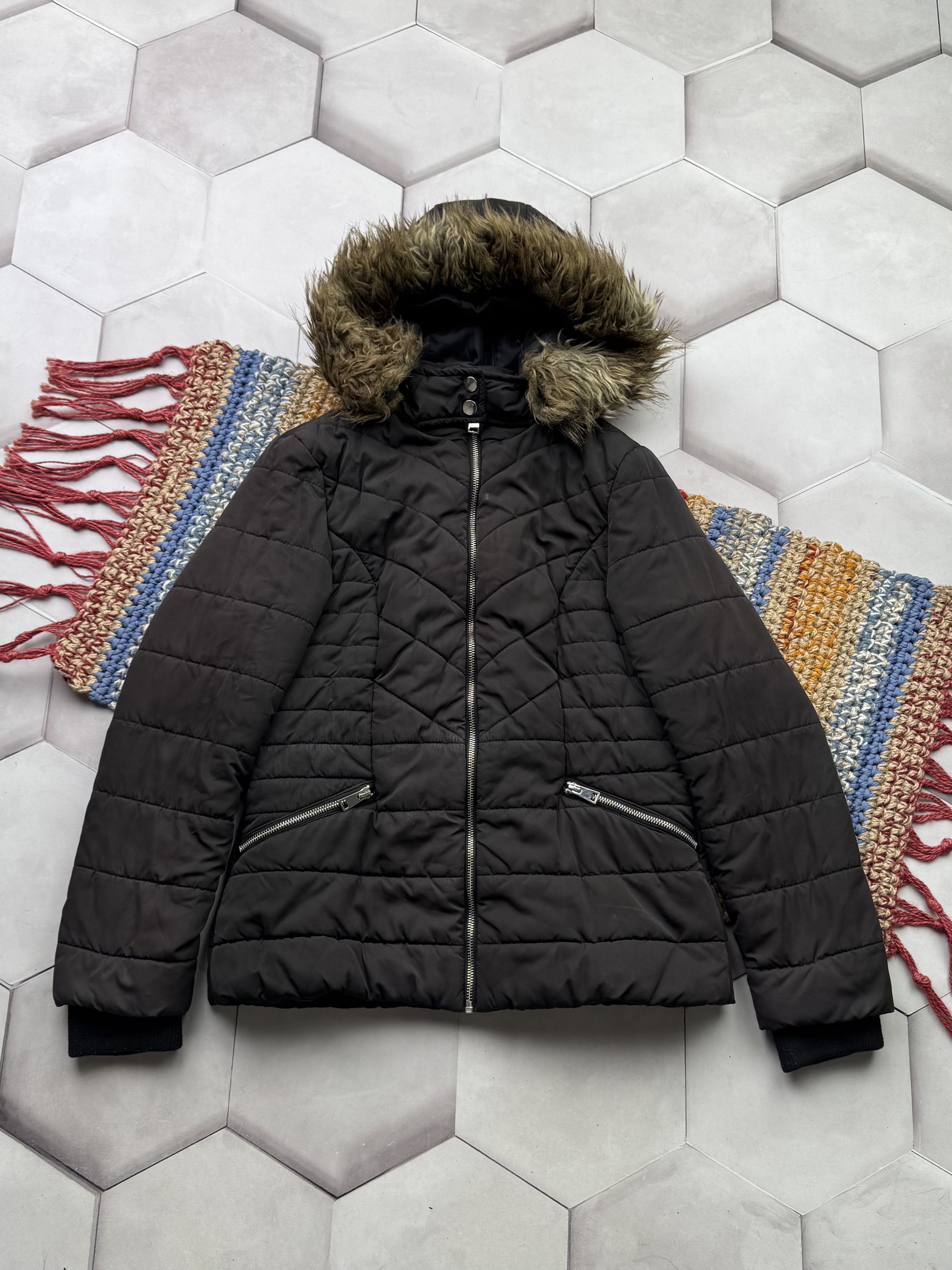 Japanese Brand Vintage Jacket With Faux Fur Hood(E4) Size M / US 6-8 / IT 42-44 - 1 Thumbnail