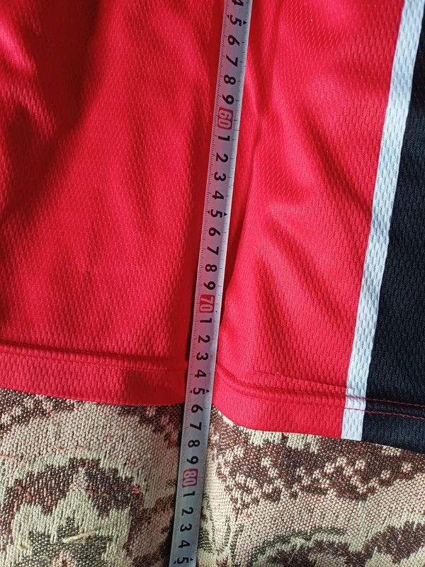 Penalty Rarity: Original São Paulo FC(2000-2001)Training Shirt Size US M / EU 48-50 / 2 - 14 Thumbnail