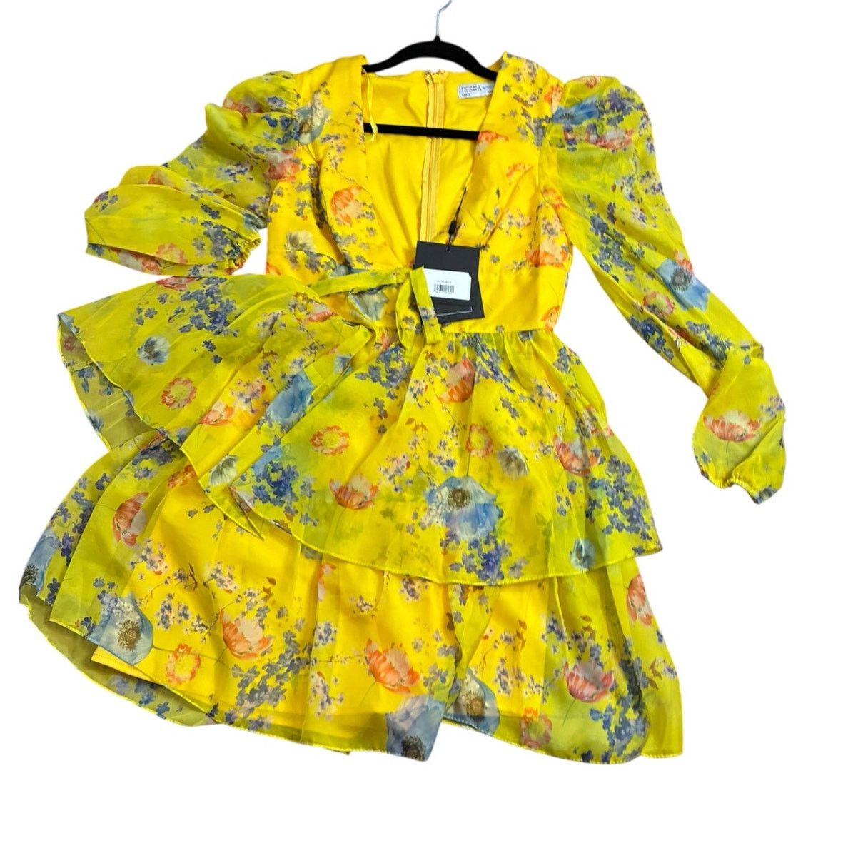Mac Duggal Mac Duggal vNeck Mini Dress Yellow Floral Chiffon SIze 6 Size M / US 6-8 / IT 42-44 - 1 Thumbnail