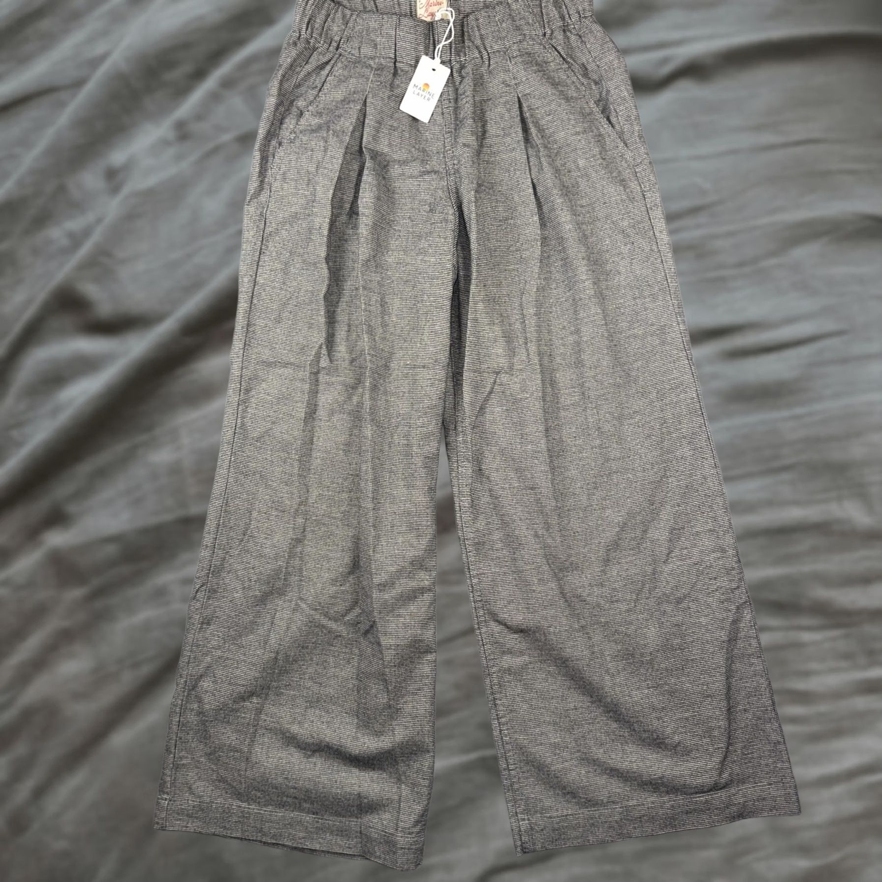 Marine Layer Marine Layer Pants Womens Small Gray Check Twill Pull On Pleated Wide Leg Size 28" / US 6 / IT 42 - 1 Thumbnail