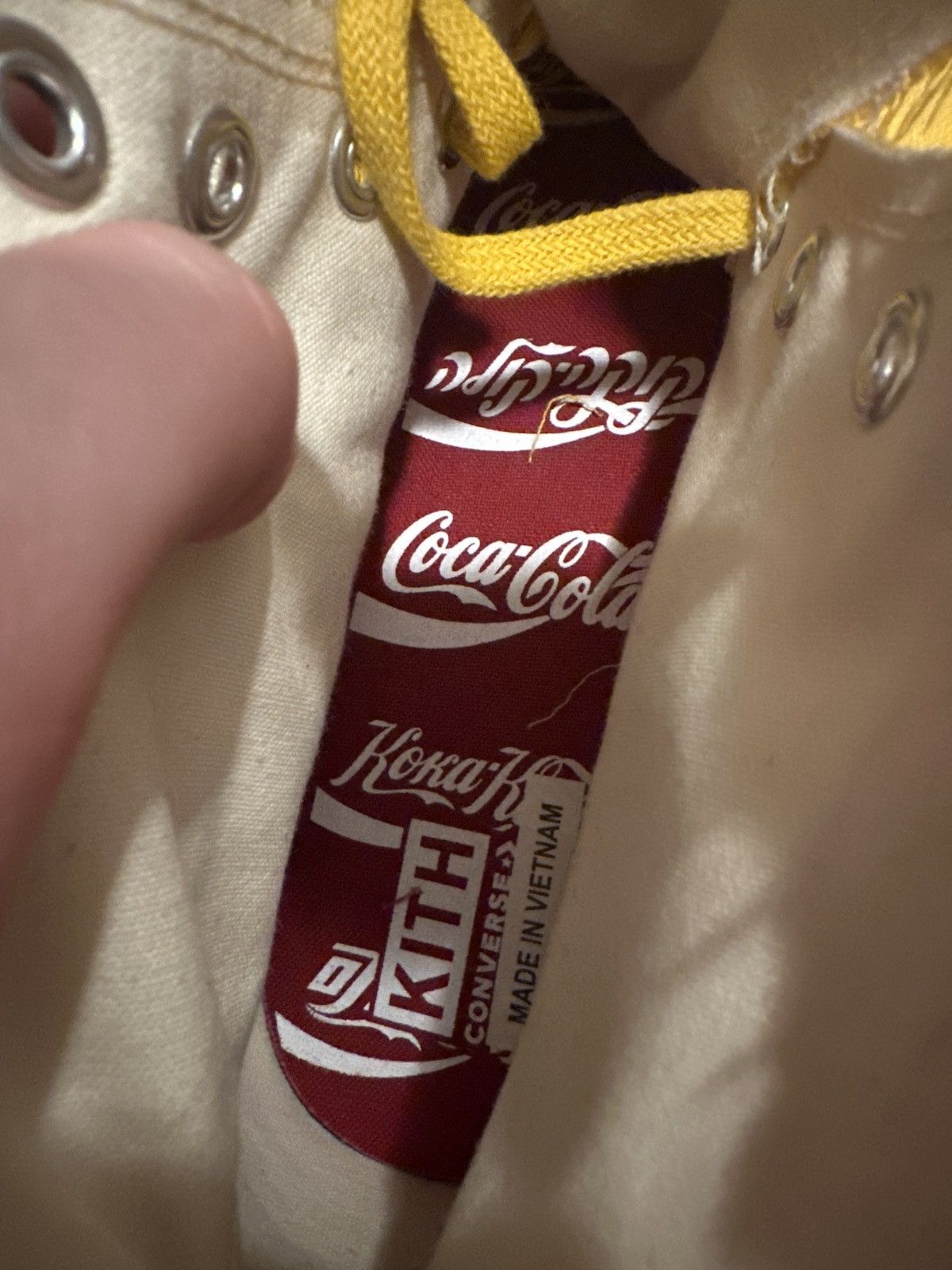 Coca Cola × Converse × Kith Kith x Coca Cola x Converse Chuck Taylor All Star 70 Hi Size US 12 / EU 45 - 5 Thumbnail