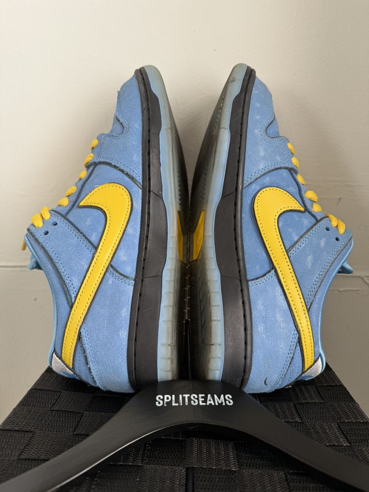 Nike SB Nike SB Dunk Low Powerpuff Girls Bubbles Size US 9.5 / EU 42-43 - 12 Thumbnail