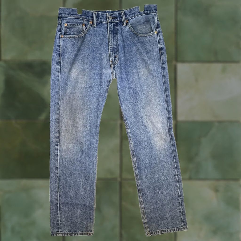 Levi's VINTAGE Levi’s 505 Jeans Mens 33x32 Blue Regular Fit Straight Leg Denim Zip Fly Jeans Men 33x32 Blue Regular Straight (505) Size US 33 - 1 Thumbnail