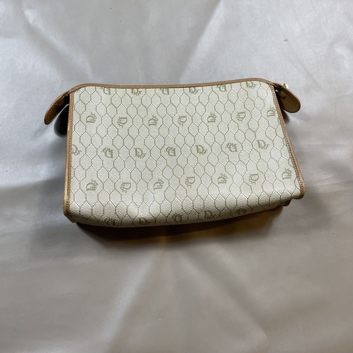 Dior × Vintage Dior Brown Honeycomb PVC Clutch Bag Beige Size ONE SIZE - 10 Thumbnail
