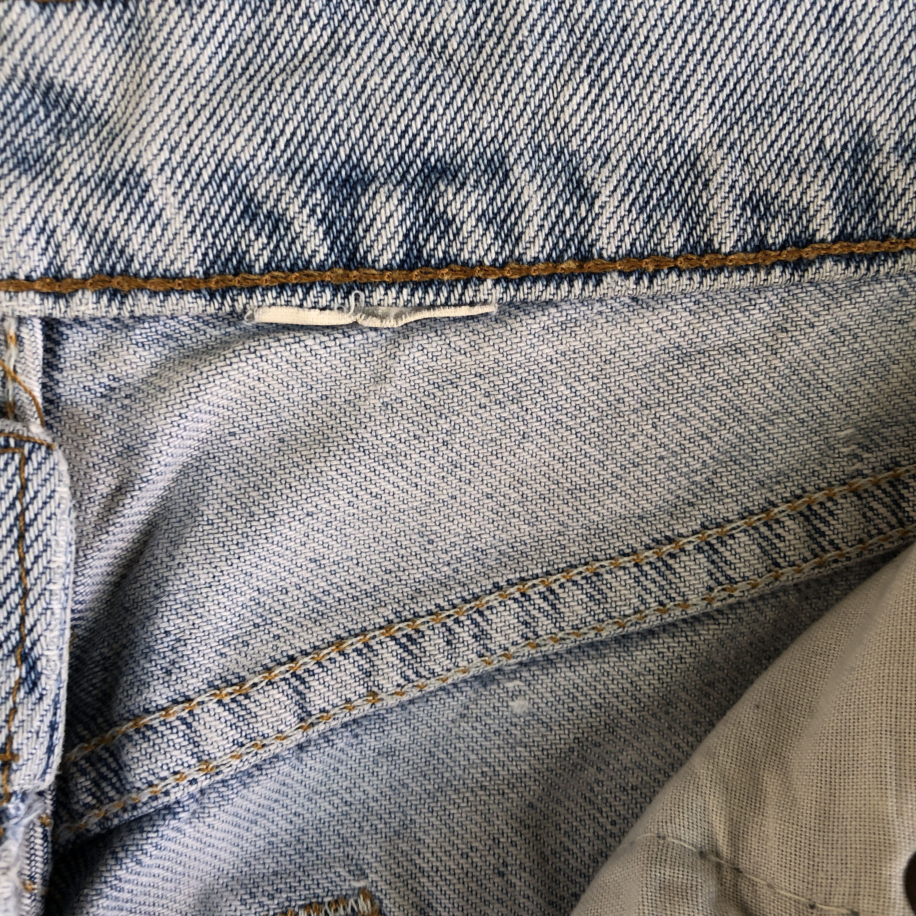 Levi's Vintage Levis 560 Light Wash Jeans Levi's Painter Denim Size 28" / US 6 / IT 42 - 9 Thumbnail