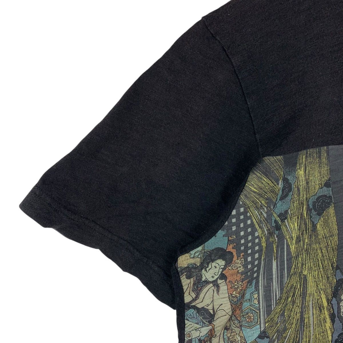 Uniqlo UniqloUT x MFA Boston Takiyasha Skeleton Spectre Graphic Tee Size US XL / EU 56 / 4 - 6 Thumbnail