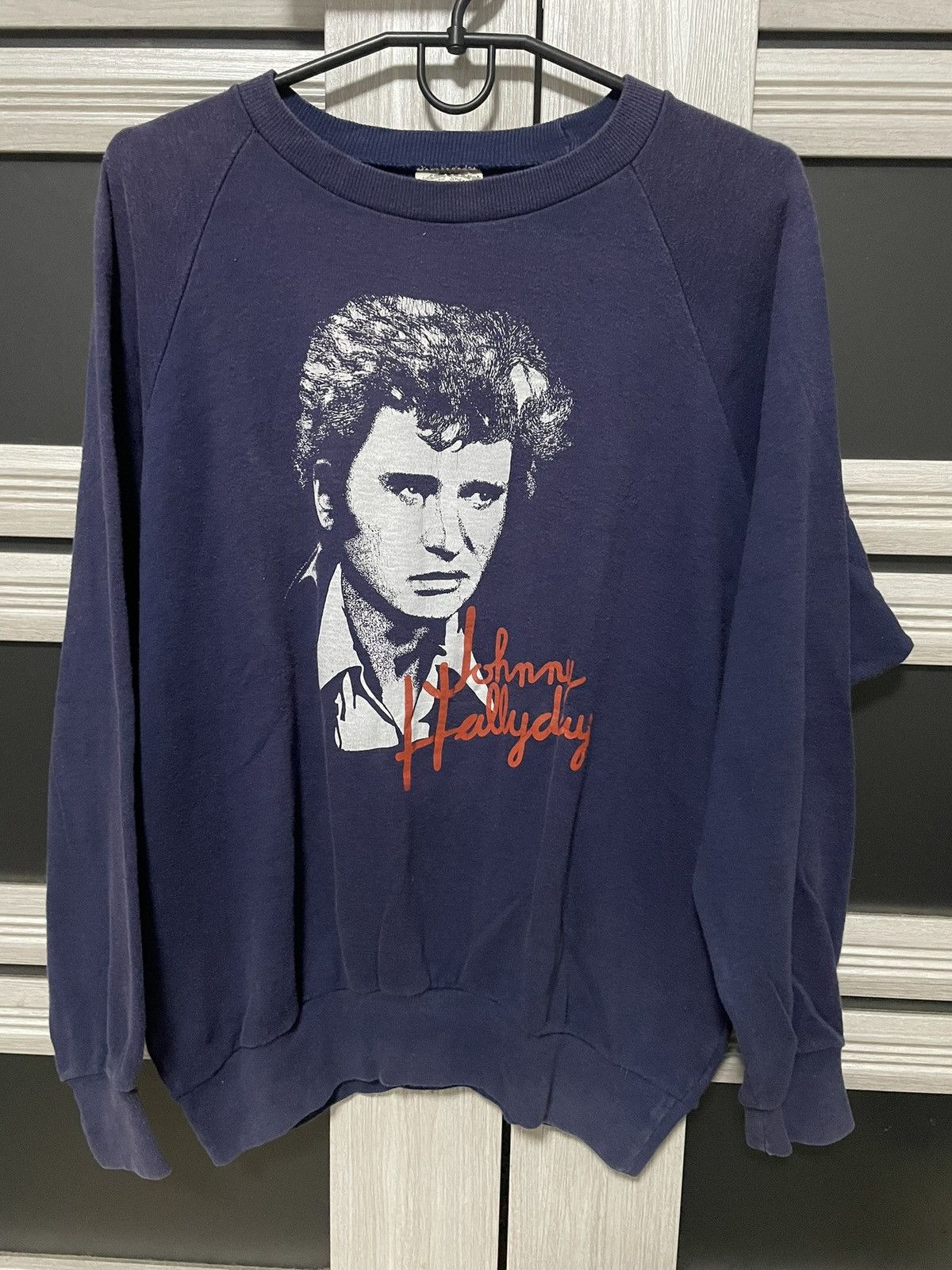 Band Tees × Vintage Vintage 80s Johnny Hallyday Sweatshirt Purple Swiss Made Size US XL / EU 56 / 4 - 1 Thumbnail