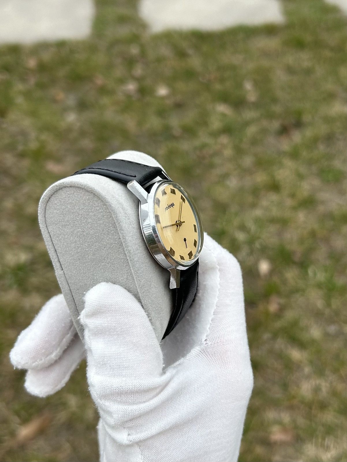 Vintage Vintage Watch Pobeda USSR Soviet Mechanical Retro 1980s Size ONE SIZE - 8 Thumbnail