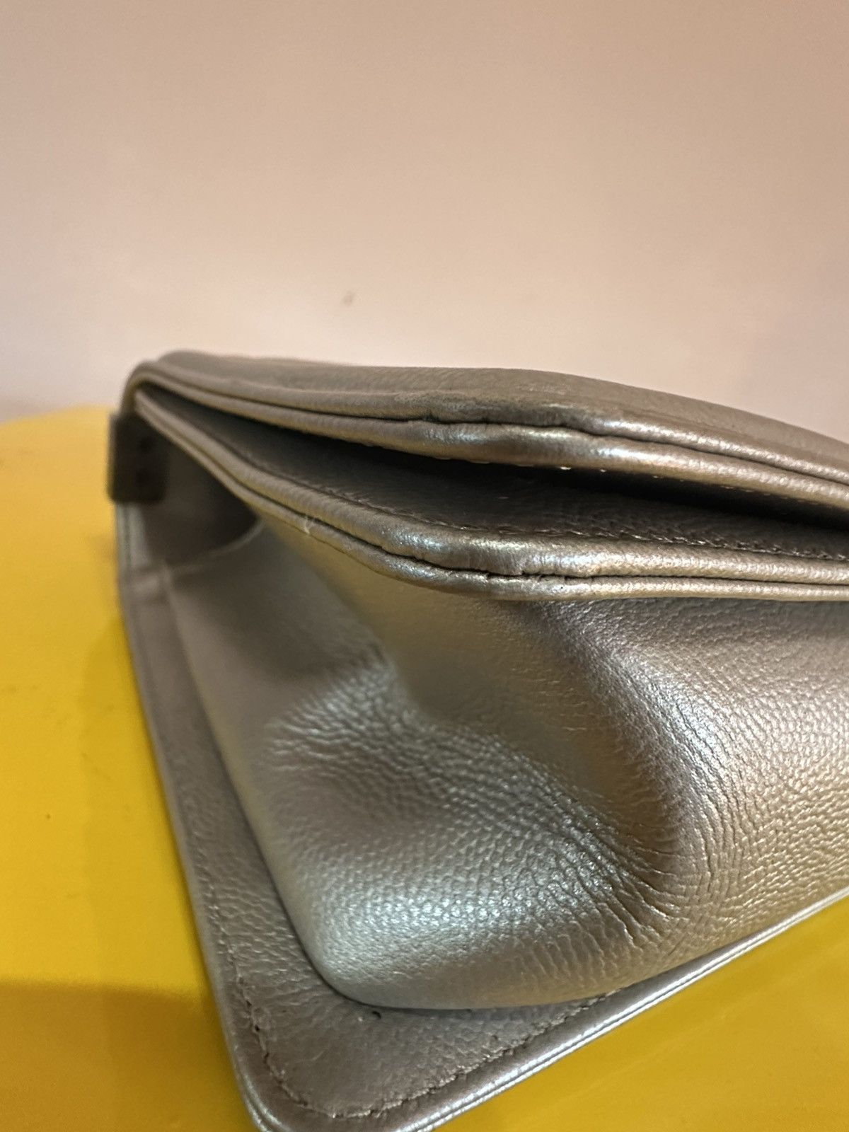 Chanel Chanel Boy Bag Medium Size ONE SIZE - 9 Thumbnail
