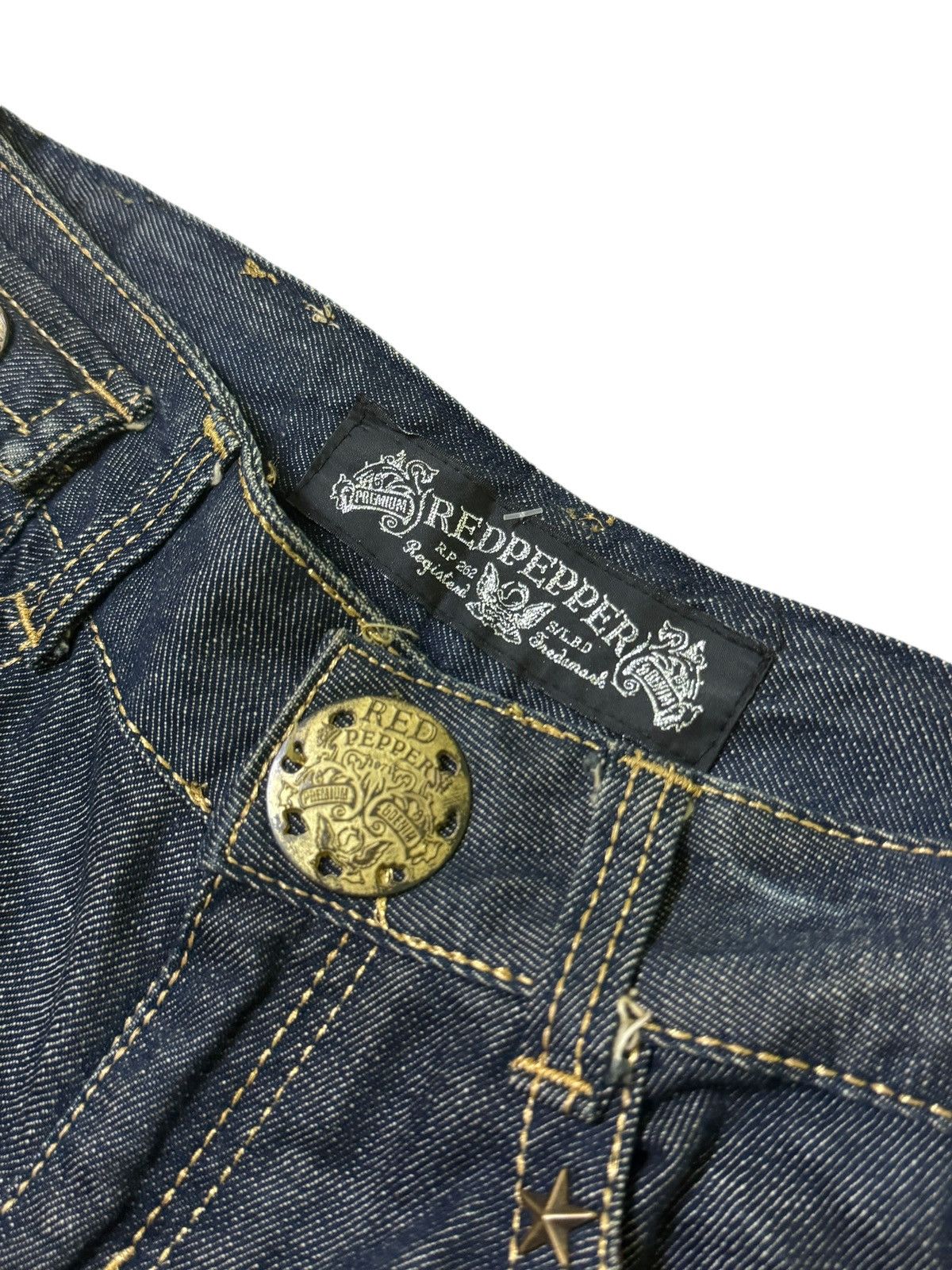 Hysteric Glamour WIDE LEG REDPEPPER BUCKLE BACK STUDDED CLAW MARKS NICE DENIM Size US 29 - 7 Thumbnail
