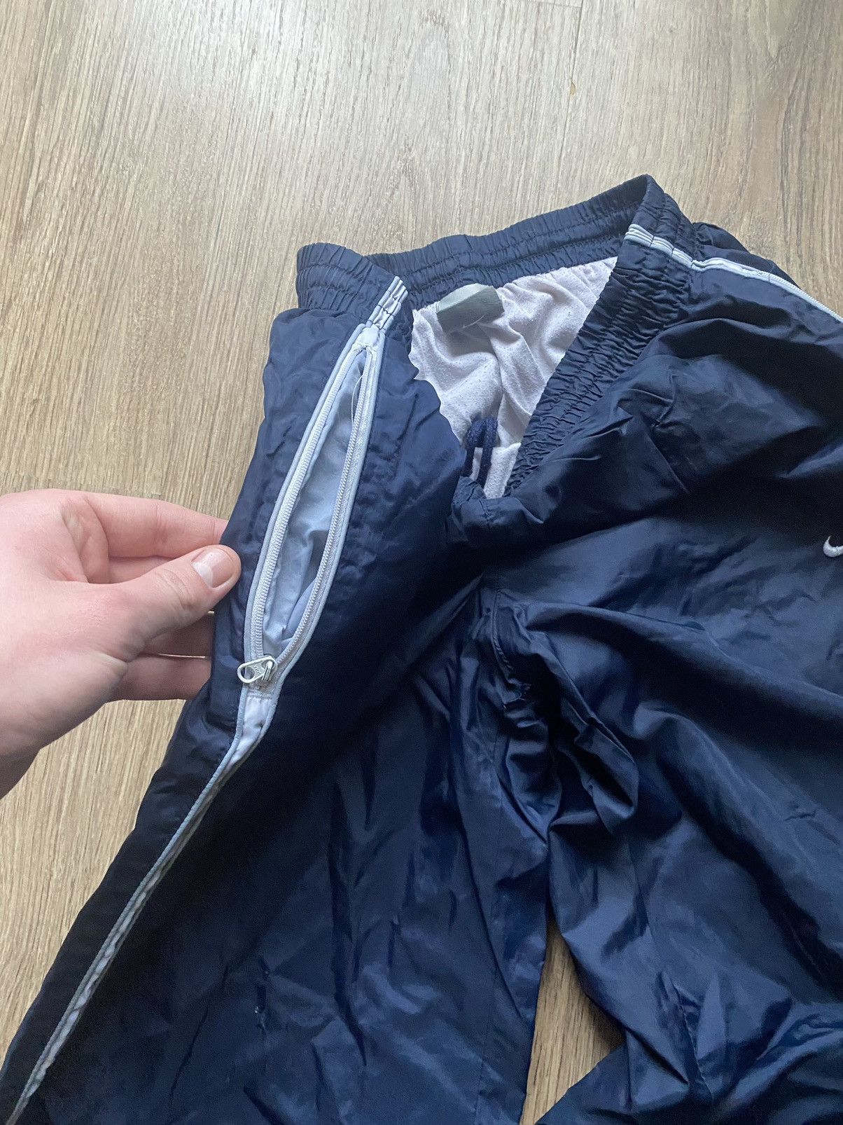 Nike × Vintage Nike vintage 00’s Y2K drill nylon swoosh pants parachute Size US 32 / EU 48 - 5 Thumbnail