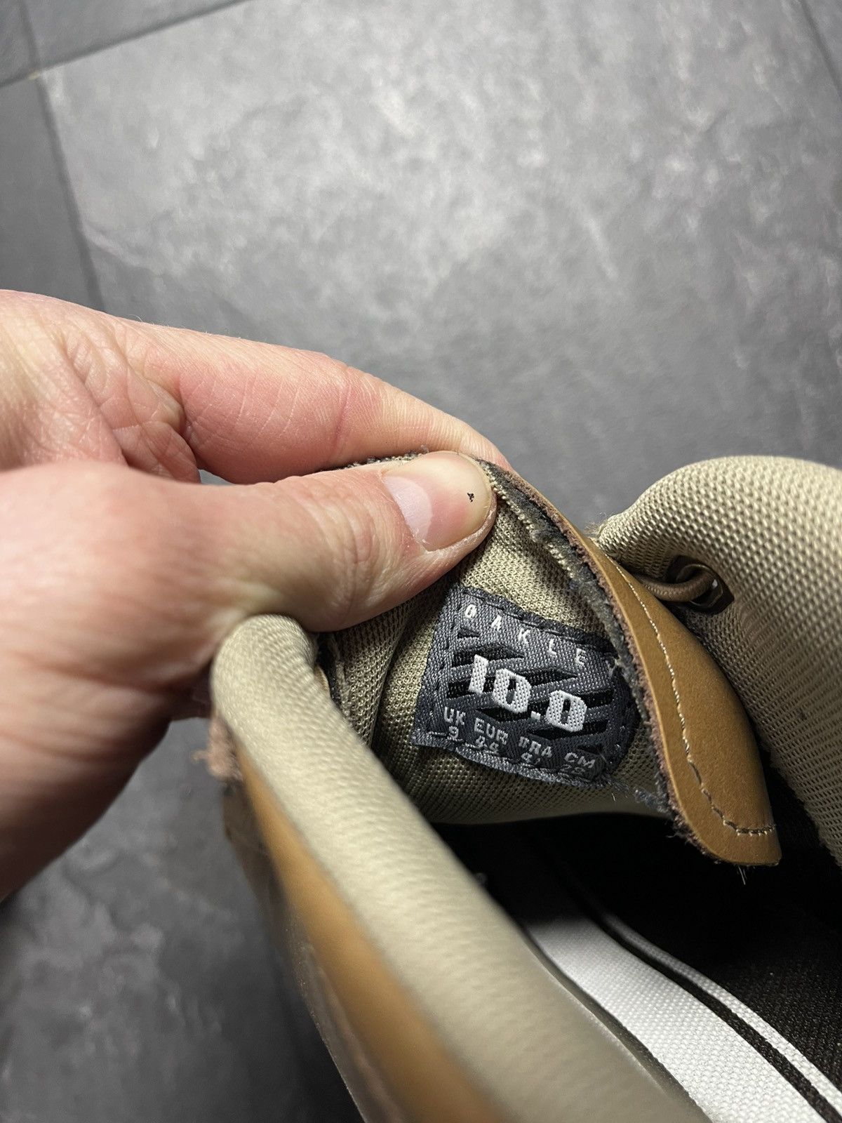 Oakley × Streetwear × Vintage Vintage rare boots sneakers Oakley Size US 10 / EU 43 - 14 Thumbnail