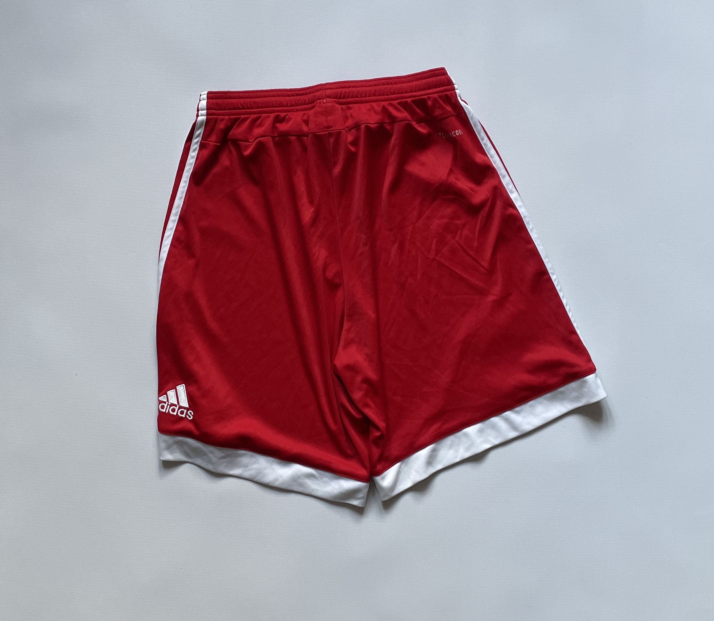 Adidas Bayern Munich Home Football Shorts 2017 2018 Soccer Size US 30 / EU 46 - 2 Thumbnail