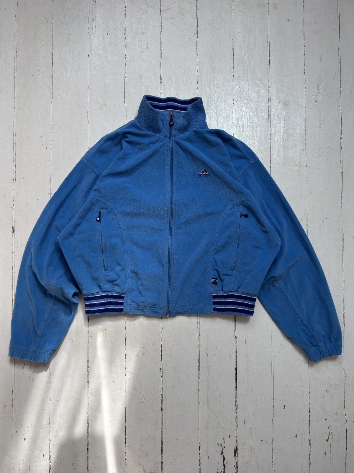 Adidas VINTAGE ADIDAS MINI LOGO VELVET BOXY FIT ZIP UP JACKET Size M / US 6-8 / IT 42-44 - 3 Thumbnail