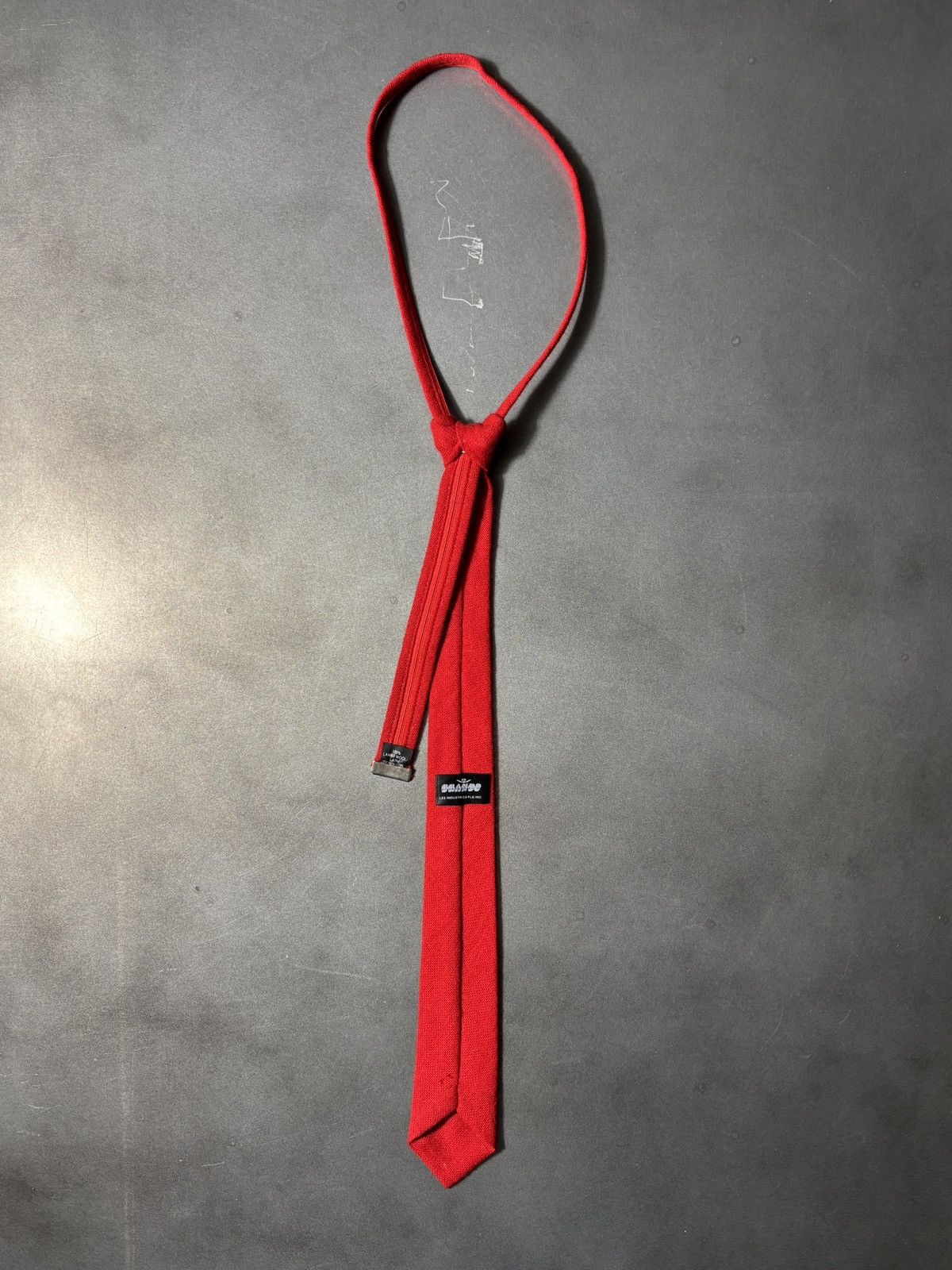 Vintage Vintage Pre-Tied Necktie Zipper Skinny Lambswool Red Wool 90 Size ONE SIZE - 1 Thumbnail