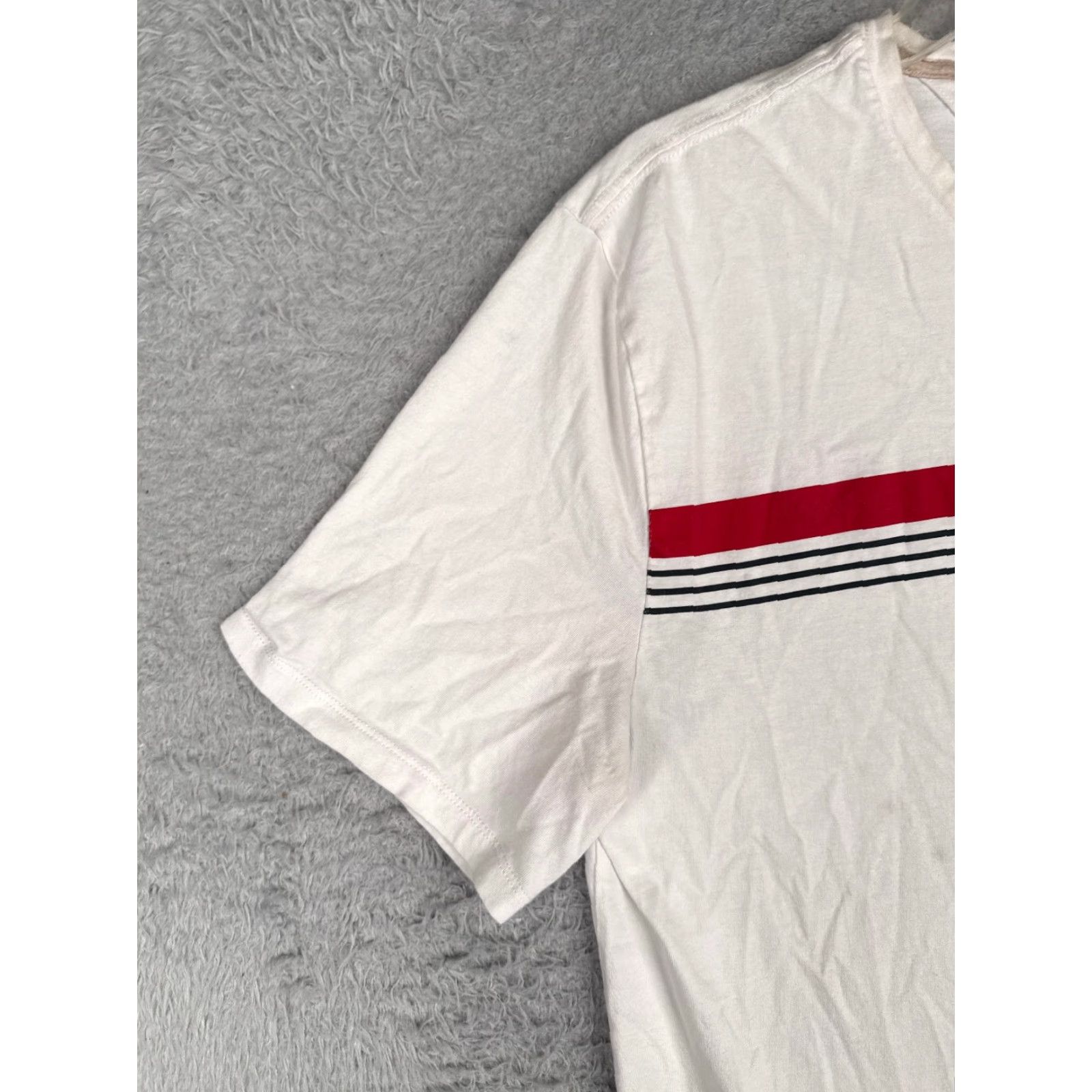 Tommy Hilfiger Tommy Hilfiger Shirt Adult XL White Crew Neck Short Sleeve 100% Cotton Jersey Logo Embroidered Size US XL / EU 56 / 4 - 3 Thumbnail