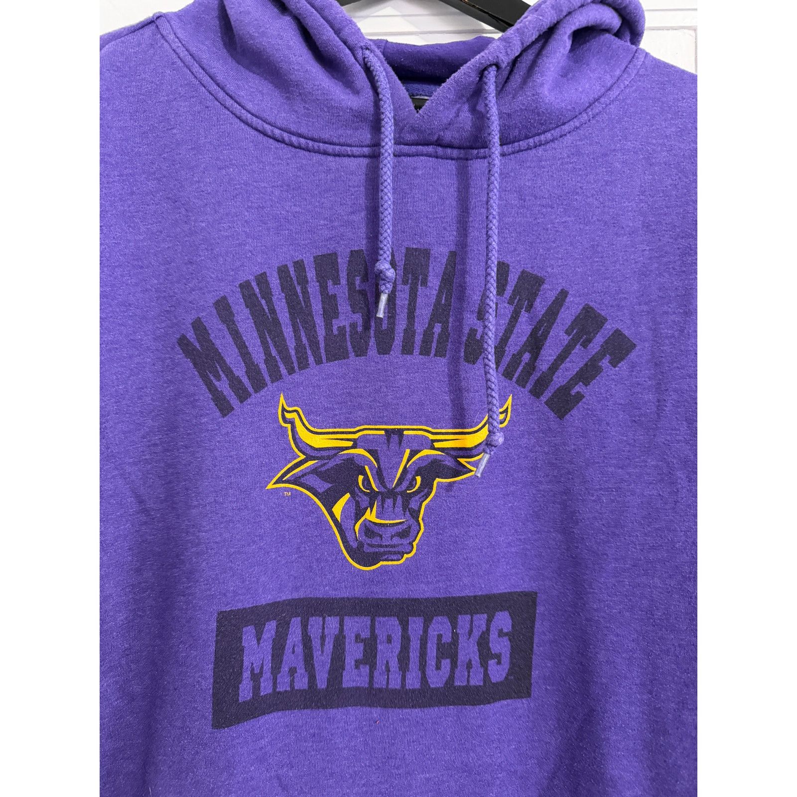 Colosseum Athletics Minnesota State University Mankato Mavericks Hoodie Size XXL Size US XXL / EU 58 / 5 - 2 Thumbnail