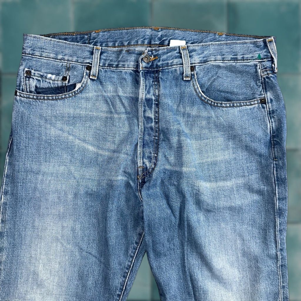 VINTAGE Levi's 501 Jeans Blue Light Wash 38x30 90s Straight Leg Denim Mens Casual Shirt