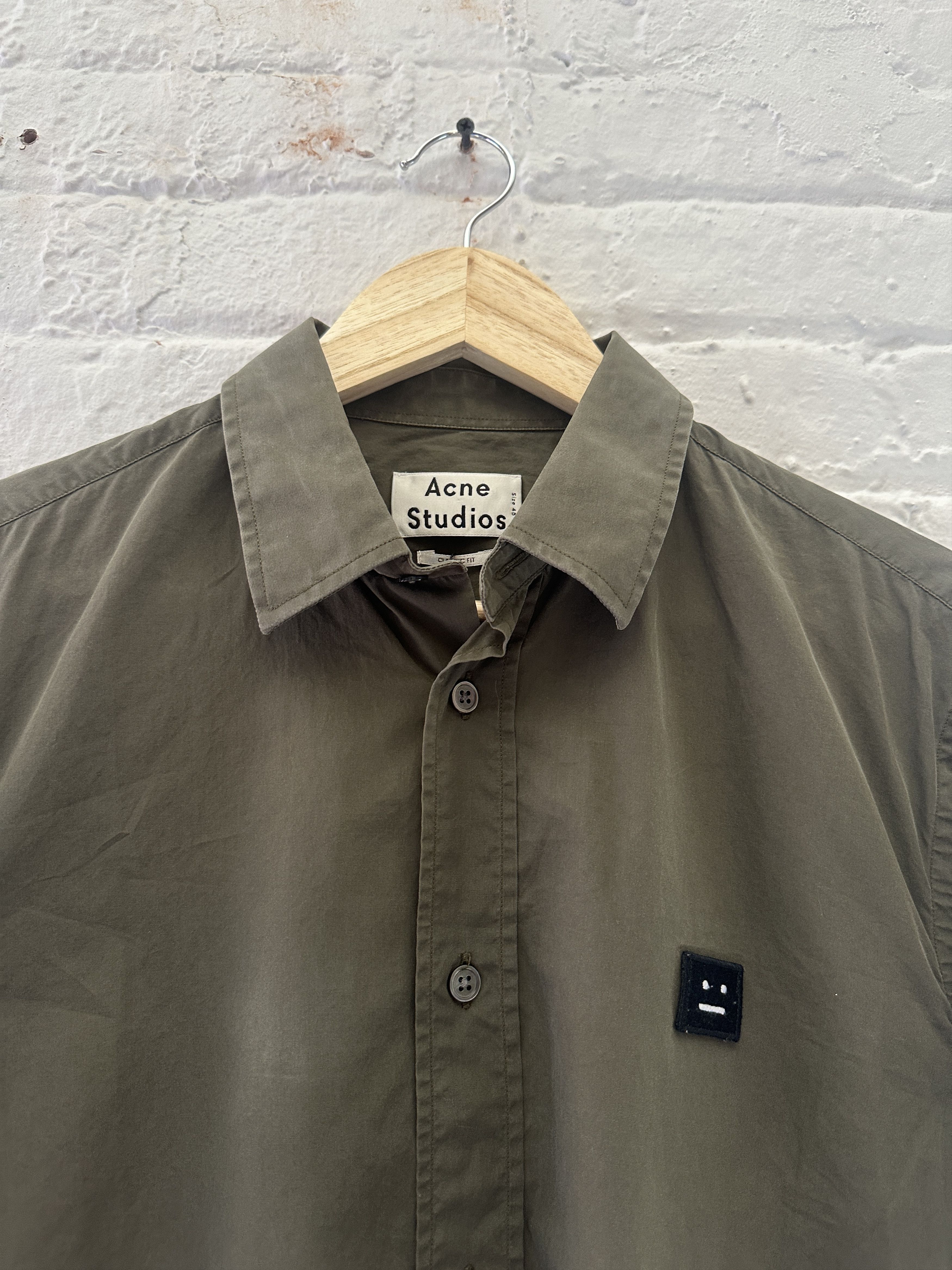 Acne Studios Acne Studios Face Logo Button Up Shirt Size US S / EU 44-46 / 1 - 2 Thumbnail