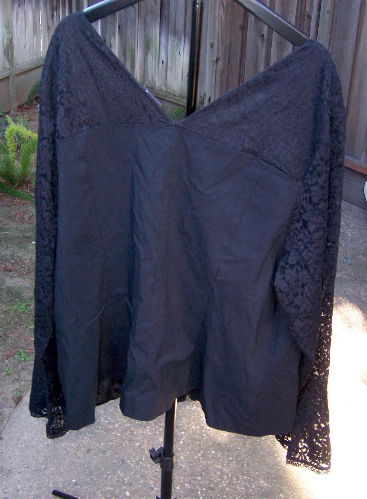 Torrid Torrid Black Stretch Zip Up Top - Lace Sleeves 2X - Goth Size XXL / US 16-18 / IT 52-54 - 2 Thumbnail