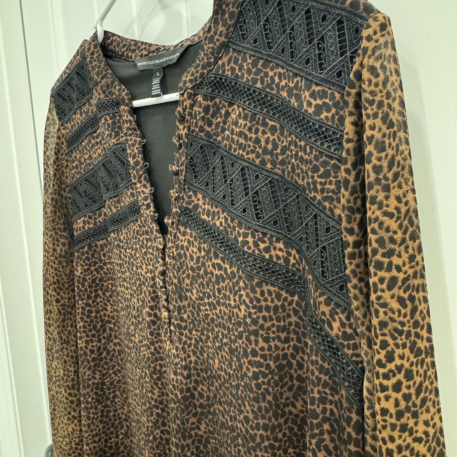 Other White House BM Large Leopard Print Blouse Size L / US 10 / IT 46 - 1 Thumbnail