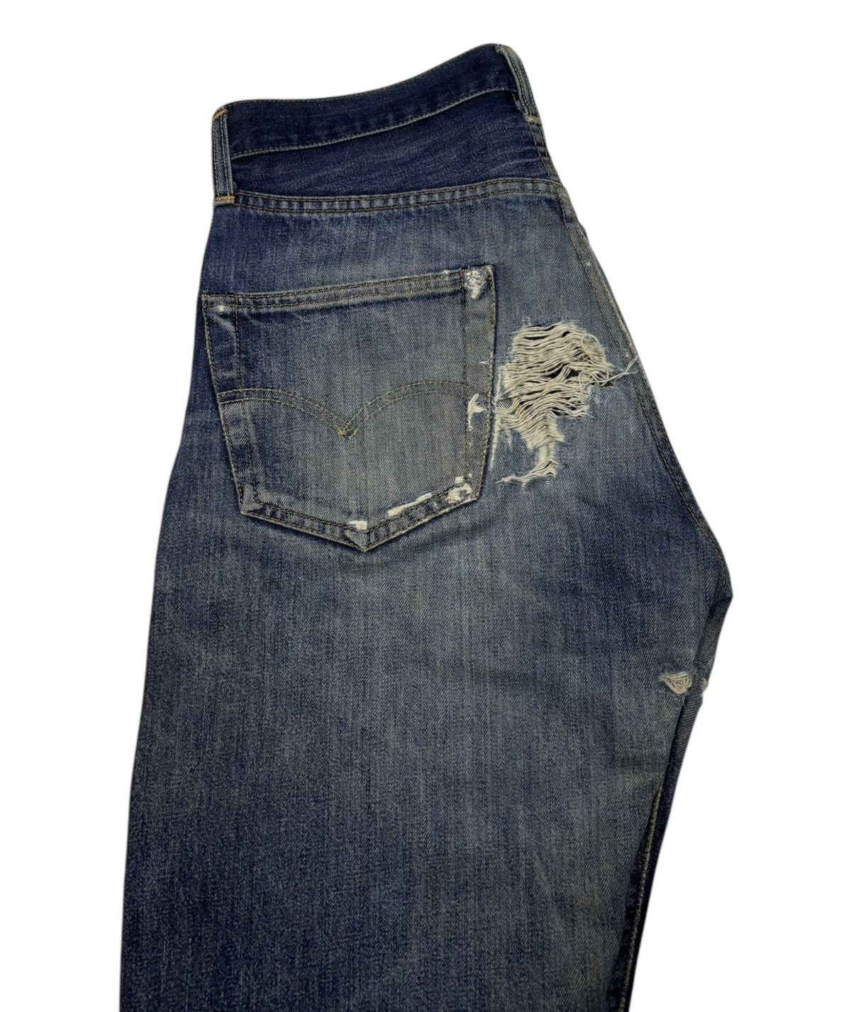 Levi's THRASHED Levis 501 Big E Selvedge Crash Denim Jeans Size US 31 - 12 Thumbnail