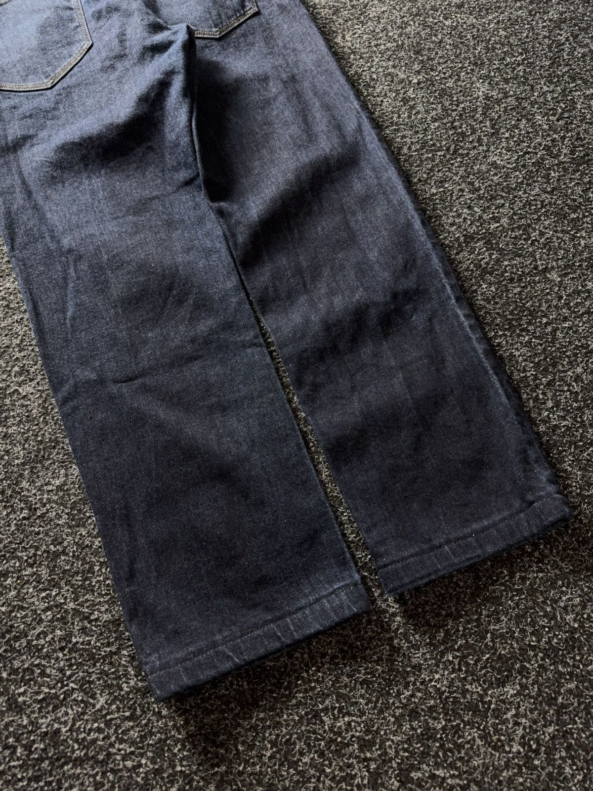 Hugo Boss Luxury Hugo Boss Candiani Denim Dark Blue Jeans Straight Fit Size US 33 - 14 Thumbnail