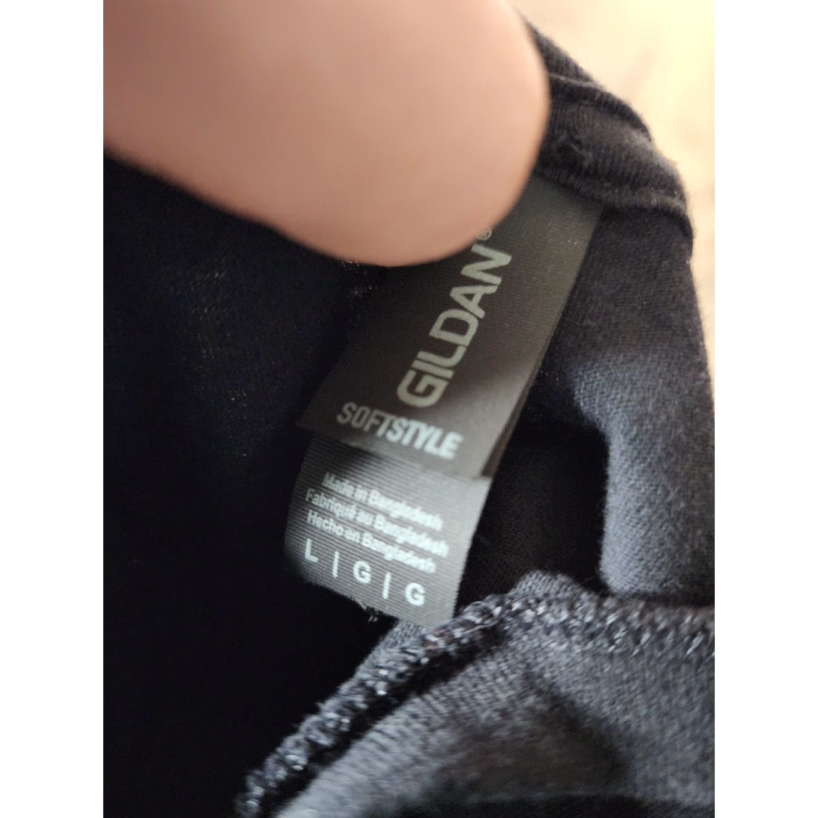 Gildan Mens L T-Shirt Black 90s Gildan Short Sleeve Crew Neck Katy Texas Character Defect Stitch Tee Size US L / EU 52-54 / 3 - 5 Thumbnail