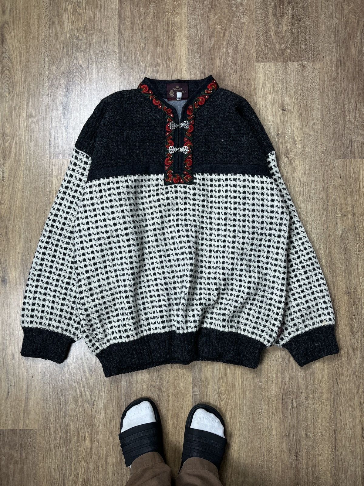 Vintage ➕ vintage made in Norway heavy knit dale of Norway style Size US XL / EU 56 / 4 - 1 Thumbnail