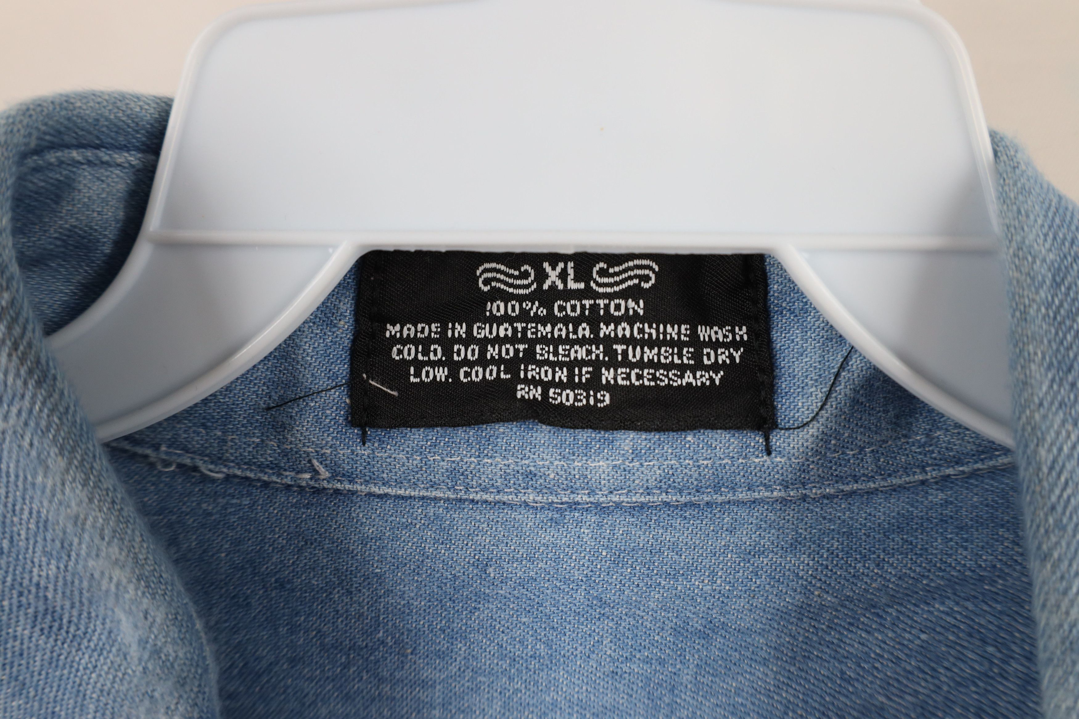 Vintage Vintage 90s Tabasco Hot Sauce Denim Jean Button Down Shirt Size US XL / EU 56 / 4 - 8 Thumbnail