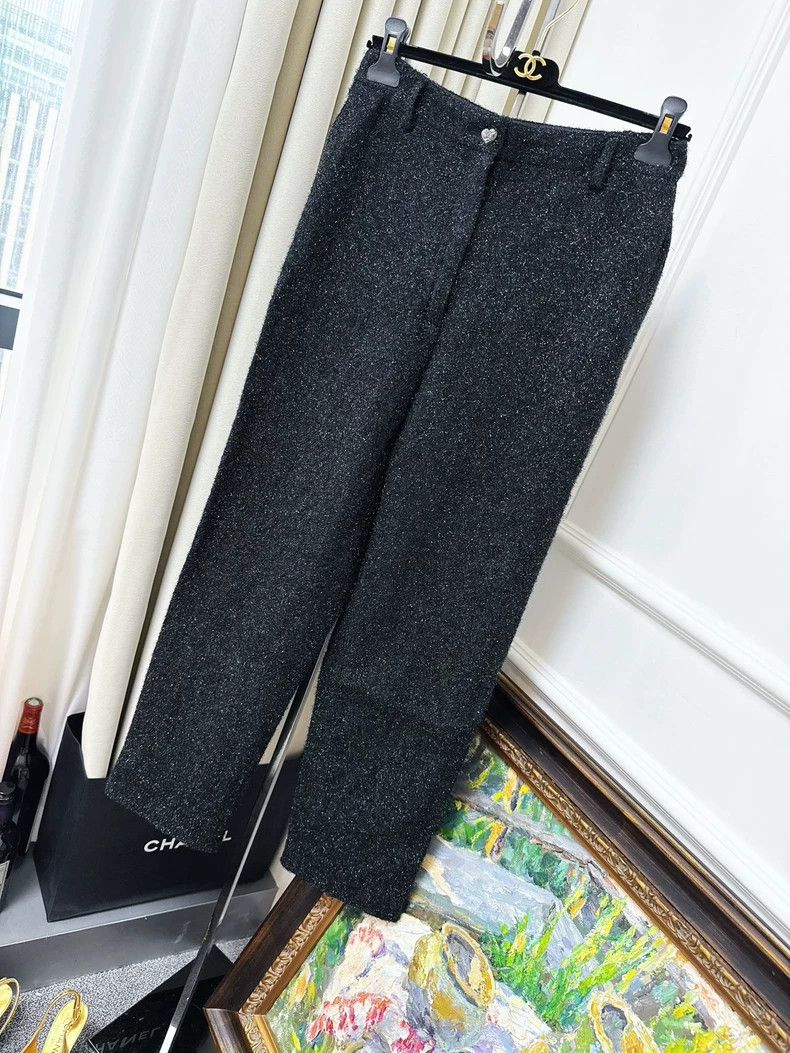 Chanel Chanel Black shiny love button trousers Size 36" / US 14 / IT 50 - 1 Thumbnail