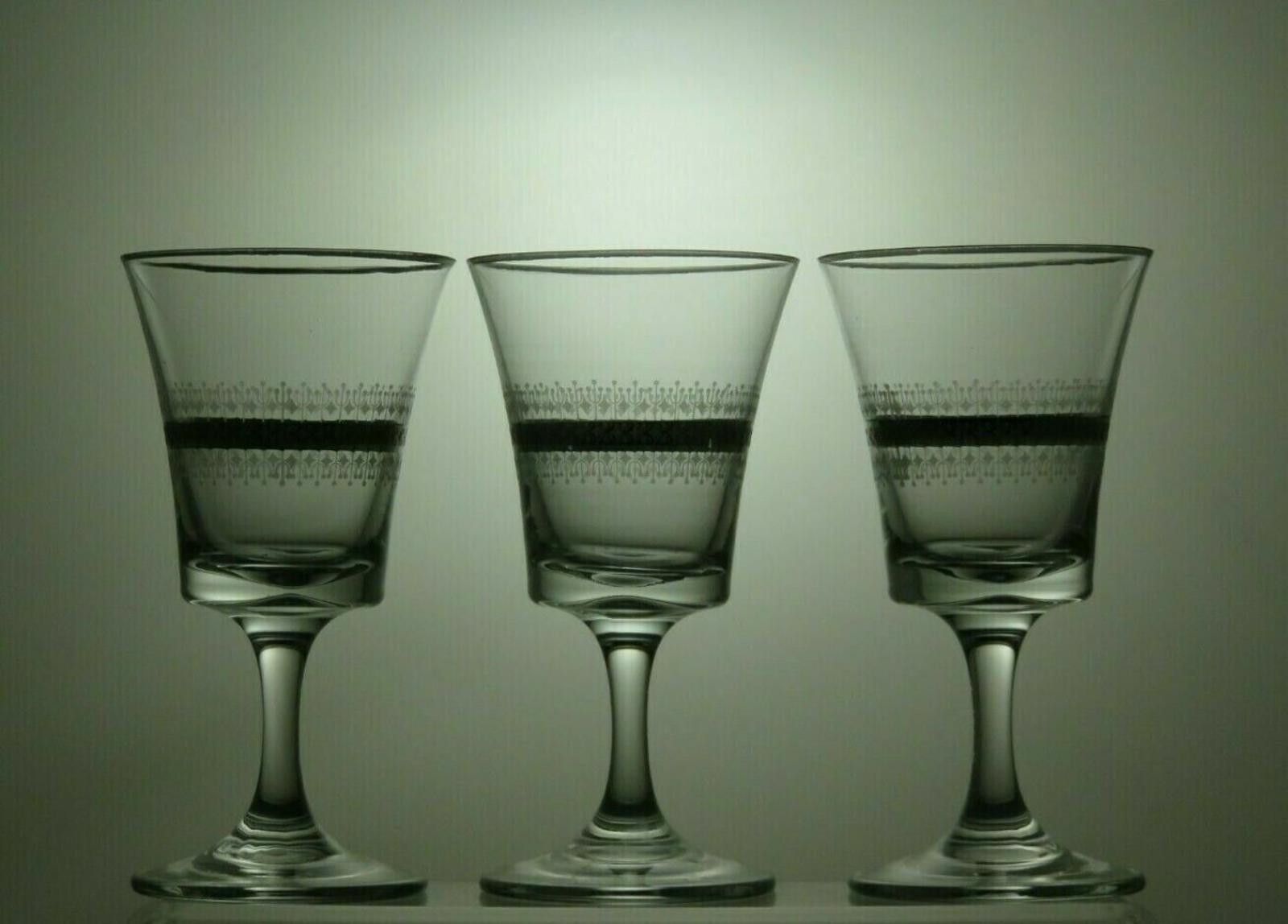 The Unbranded Brand Clear Glass With Silver Plated Set Of 3 Wine Glasses 5 1/2" Size ONE SIZE - 2 Thumbnail