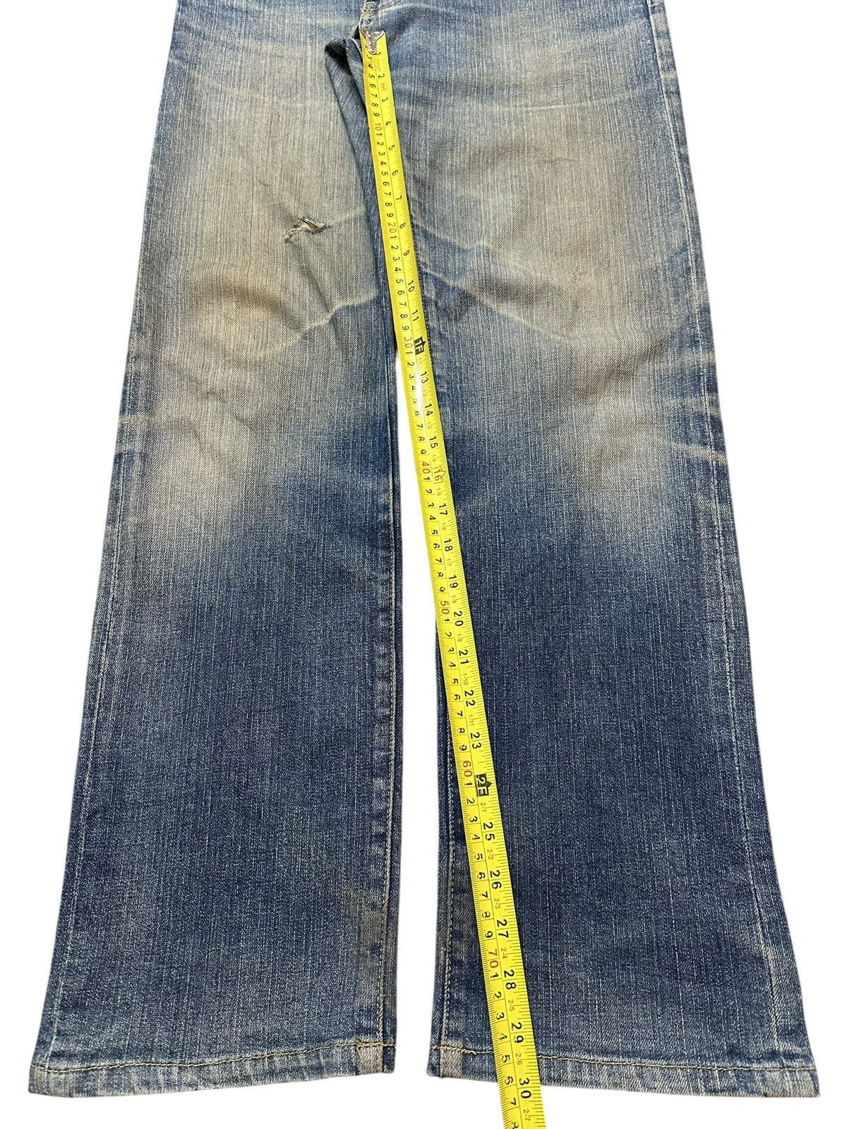Japanese Brand Vintage Japanese Brand Faded Mud Wash Style Jeans Size US 32 / EU 48 - 13 Thumbnail