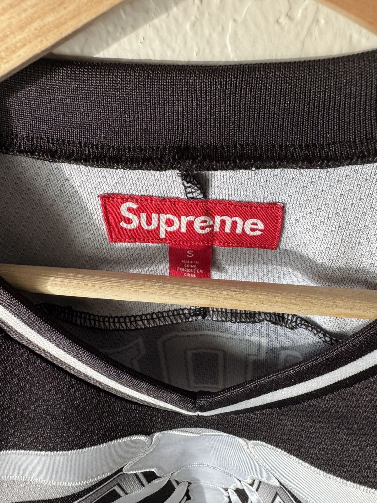 Supreme Supreme Bones Hockey Jersey FW23 Size US S / EU 44-46 / 1 - 3 Thumbnail