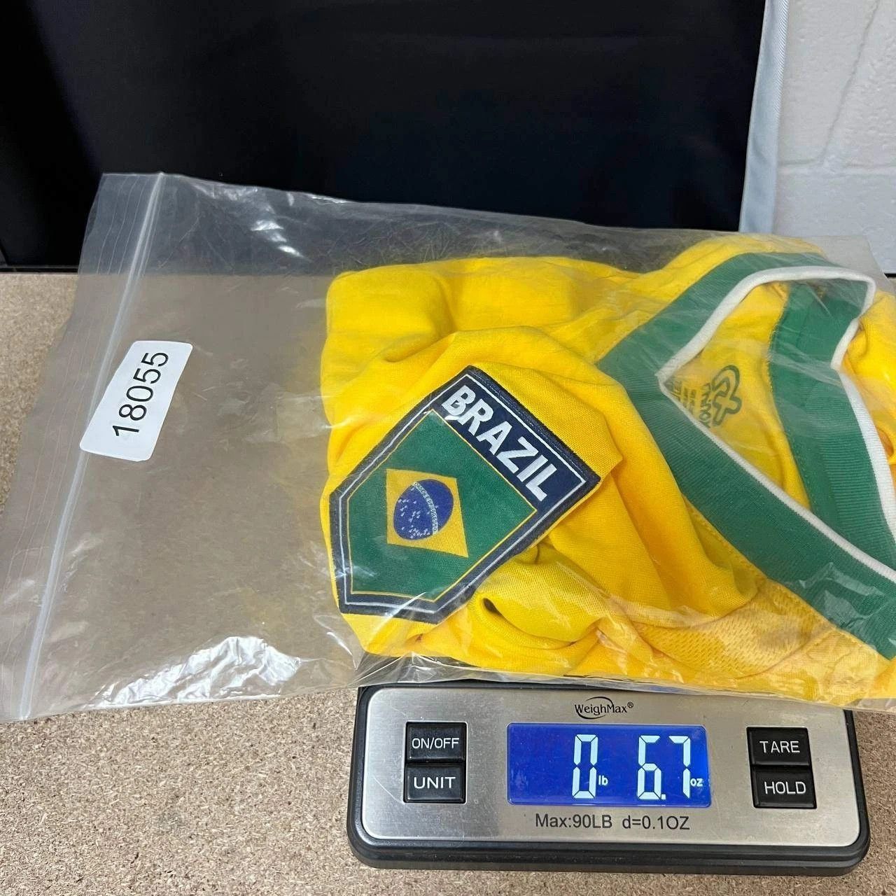Rhinox Brazil Soccer Team Jersey Shirt Men M Short Sleeve V-Neck Size US M / EU 48-50 / 2 - 7 Thumbnail