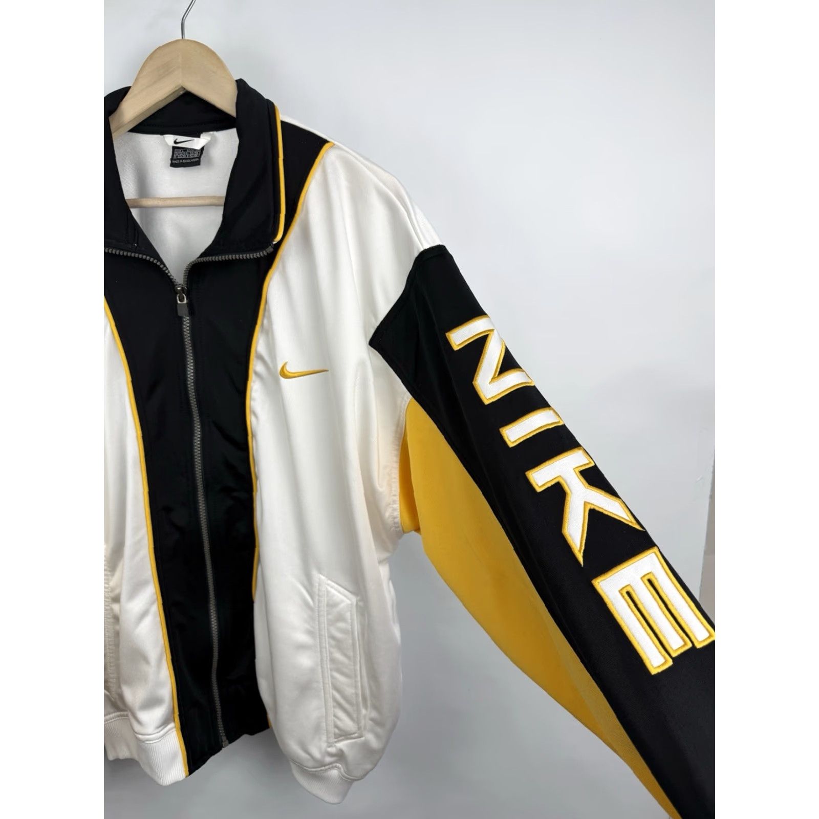 Nike VINTAGE Nike Tracksuit Jacket Pants 90s Y2K Gold Logo Men L Size 42R - 5 Thumbnail