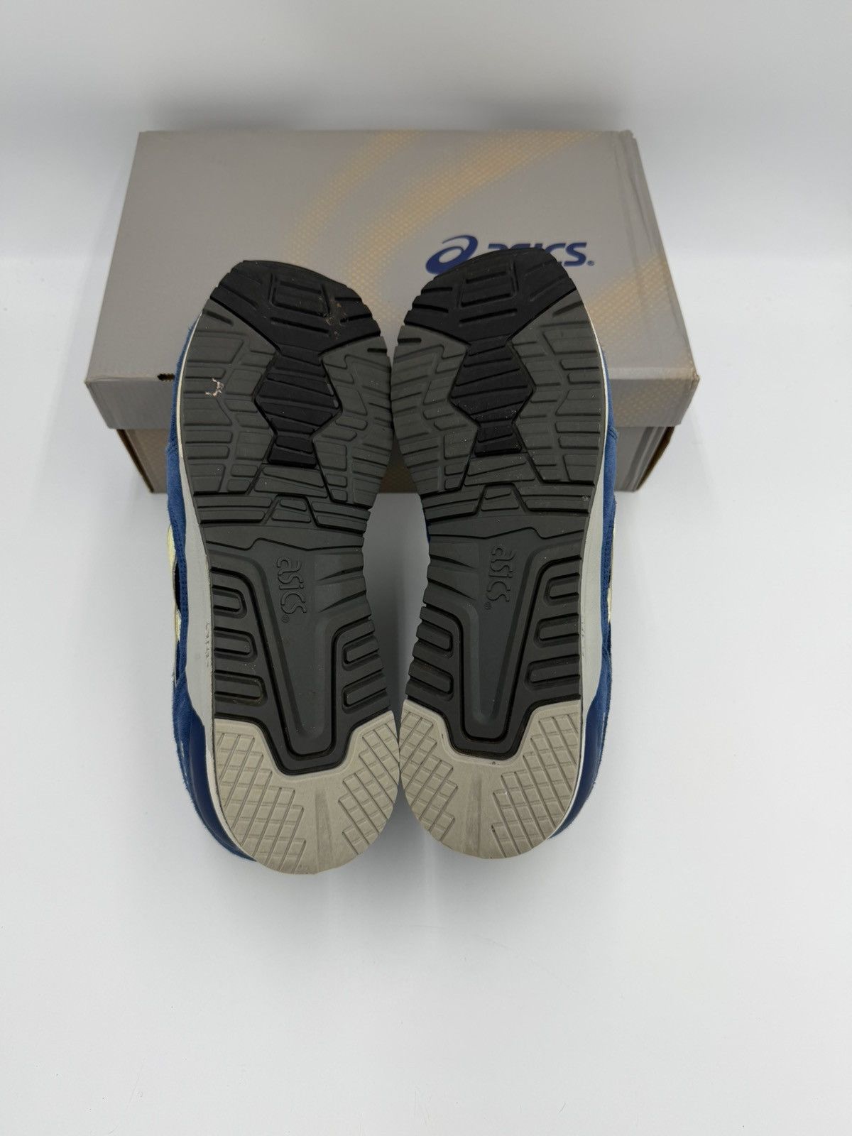 Asics Gel-Lyte III Glow in the Dark Size US 10.5 / EU 43-44 - 7 Thumbnail