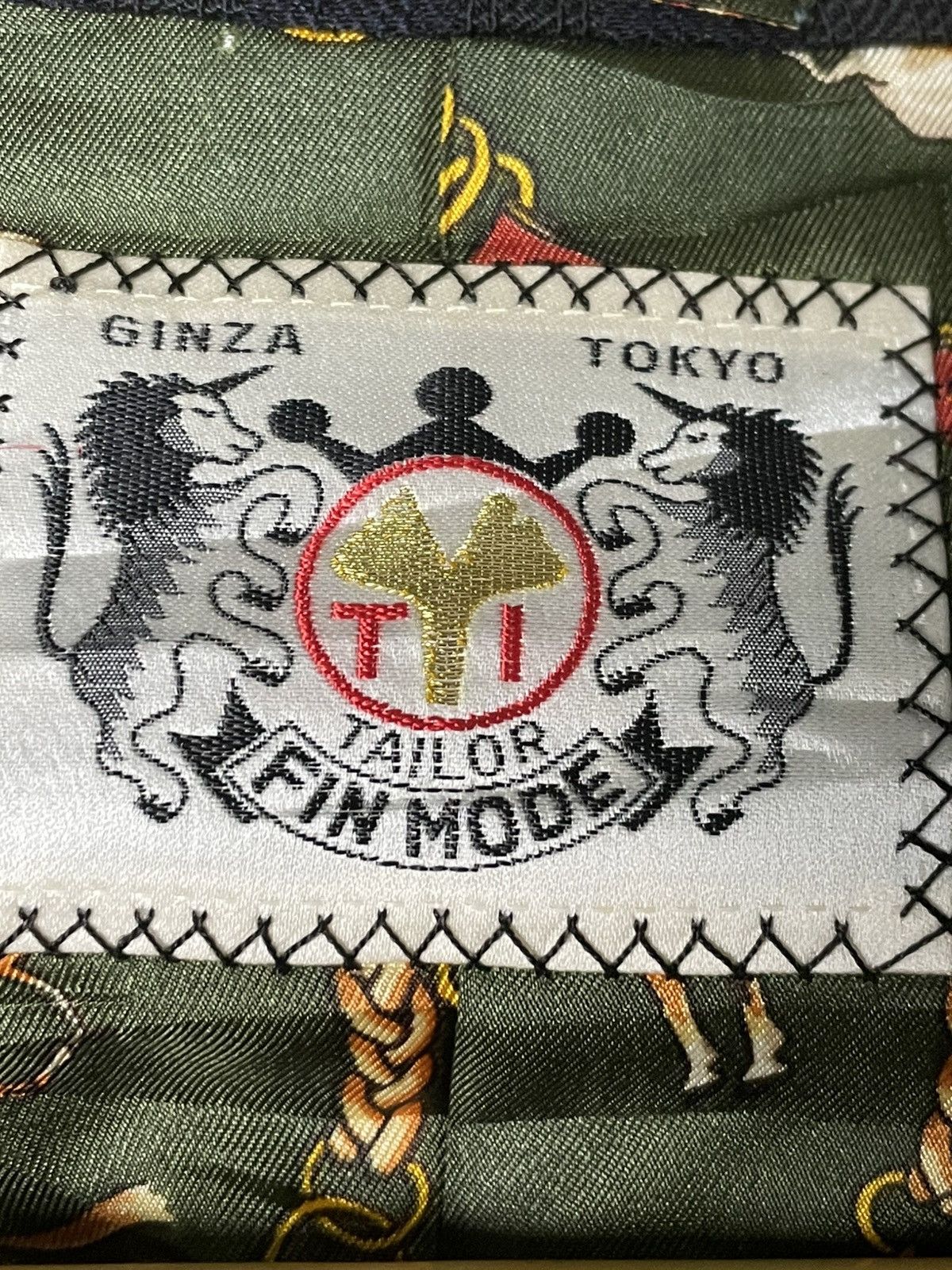 Japanese Brand × Vintage Vintage GINZA TOKYO Embossed Light Blazer (81) Size US XXS / EU 40 - 10 Thumbnail