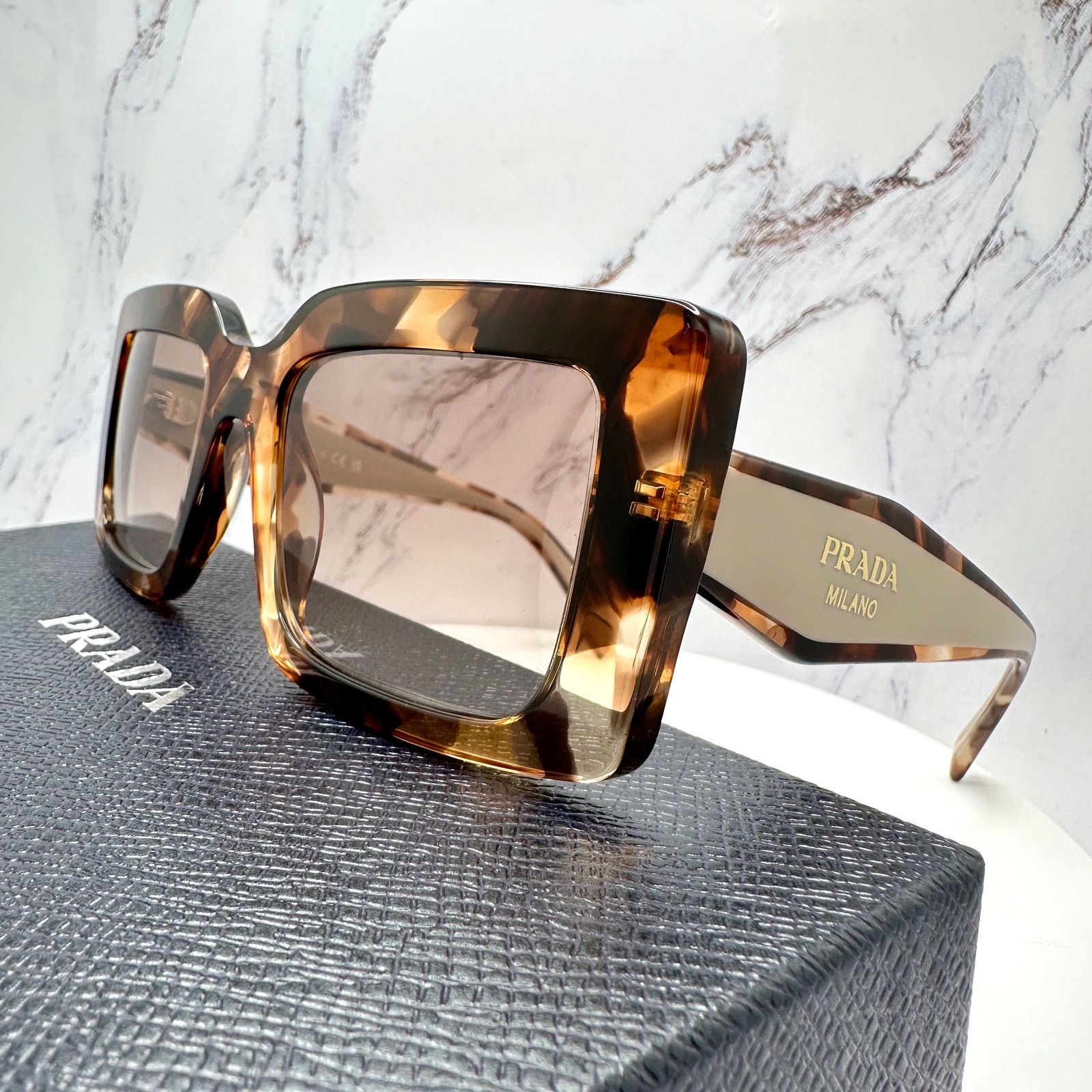 Prada New PRADA Sunglasses Brown Beige Caramel Gold Symbole Size ONE SIZE - 14 Thumbnail