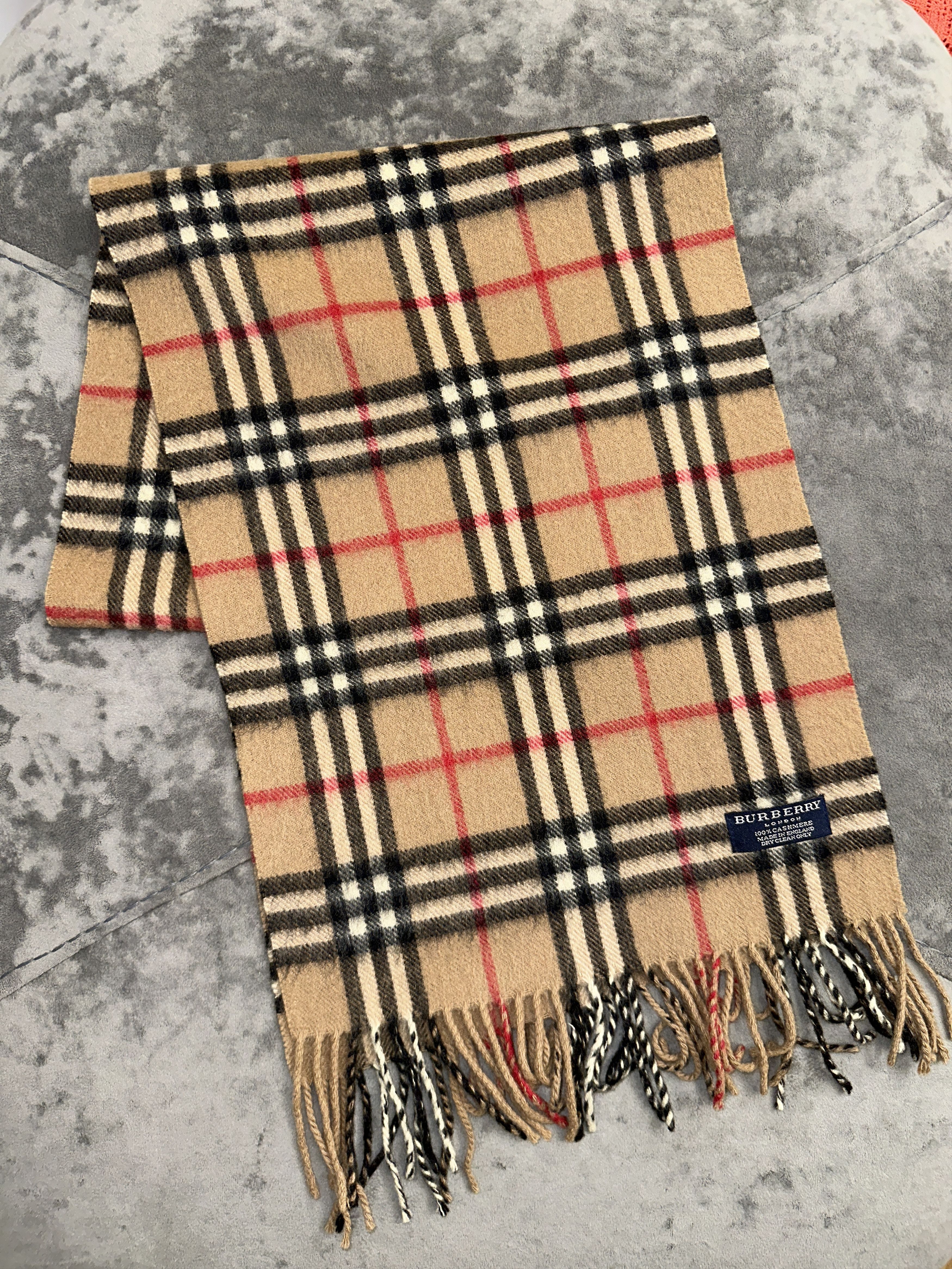Burberry Burberry London Classic Check 100% Cashmere Scarf 150x30 Cm Size ONE SIZE - 1 Thumbnail