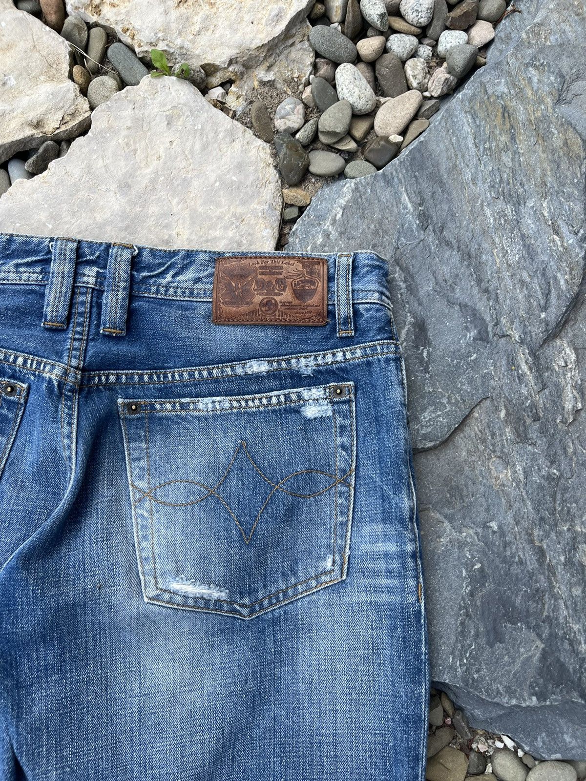 Dolce & Gabbana × Jean Vintage Dolce & Gabbana y2k distressed jeans ripped pants Size US 30 / EU 46 - 19 Thumbnail