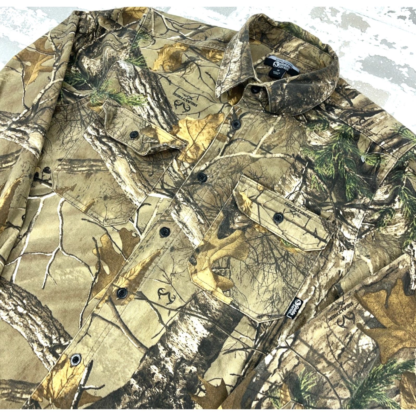 Realtree VINTAGE RealTree Camo Shirt Men Medium Brown Button Up Twill Denim Guide Series VTG Y2K Size US M / EU 48-50 / 2 - 2 Thumbnail