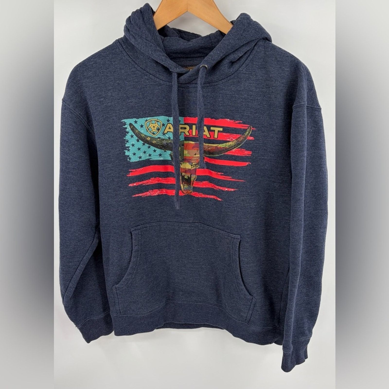 Ariat Ariat men’s navy American steer graphic sweatshirt size S Size US S / EU 44-46 / 1 - 1 Thumbnail