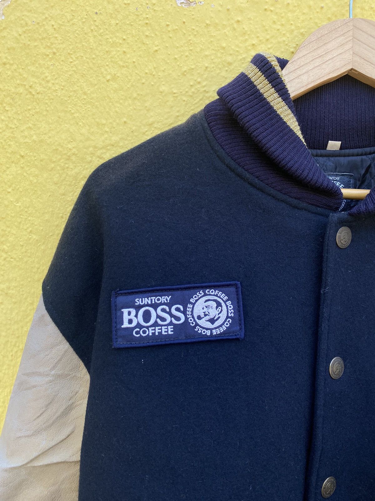 Vintage Vintage Suntory boss coffee varsity wool jacket Size US L / EU 52-54 / 3 - 12 Thumbnail