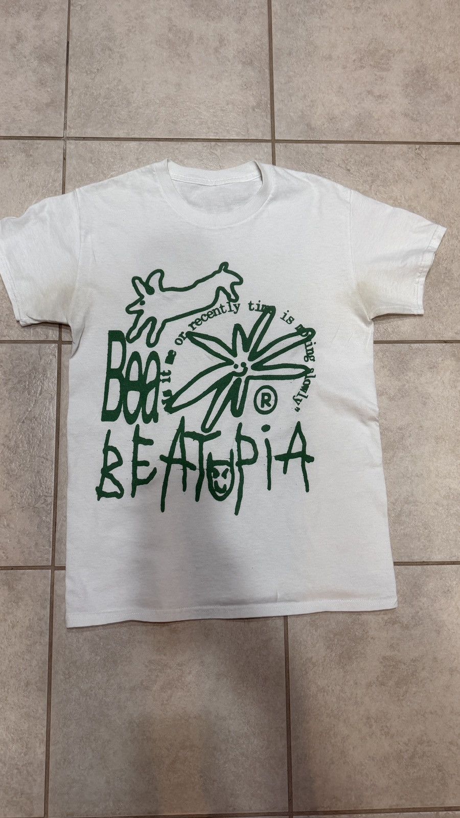 Other Beabadoobee 2022 Beatopia Merch T-Shirt Size S / US 4 / IT 40 - 1 Thumbnail