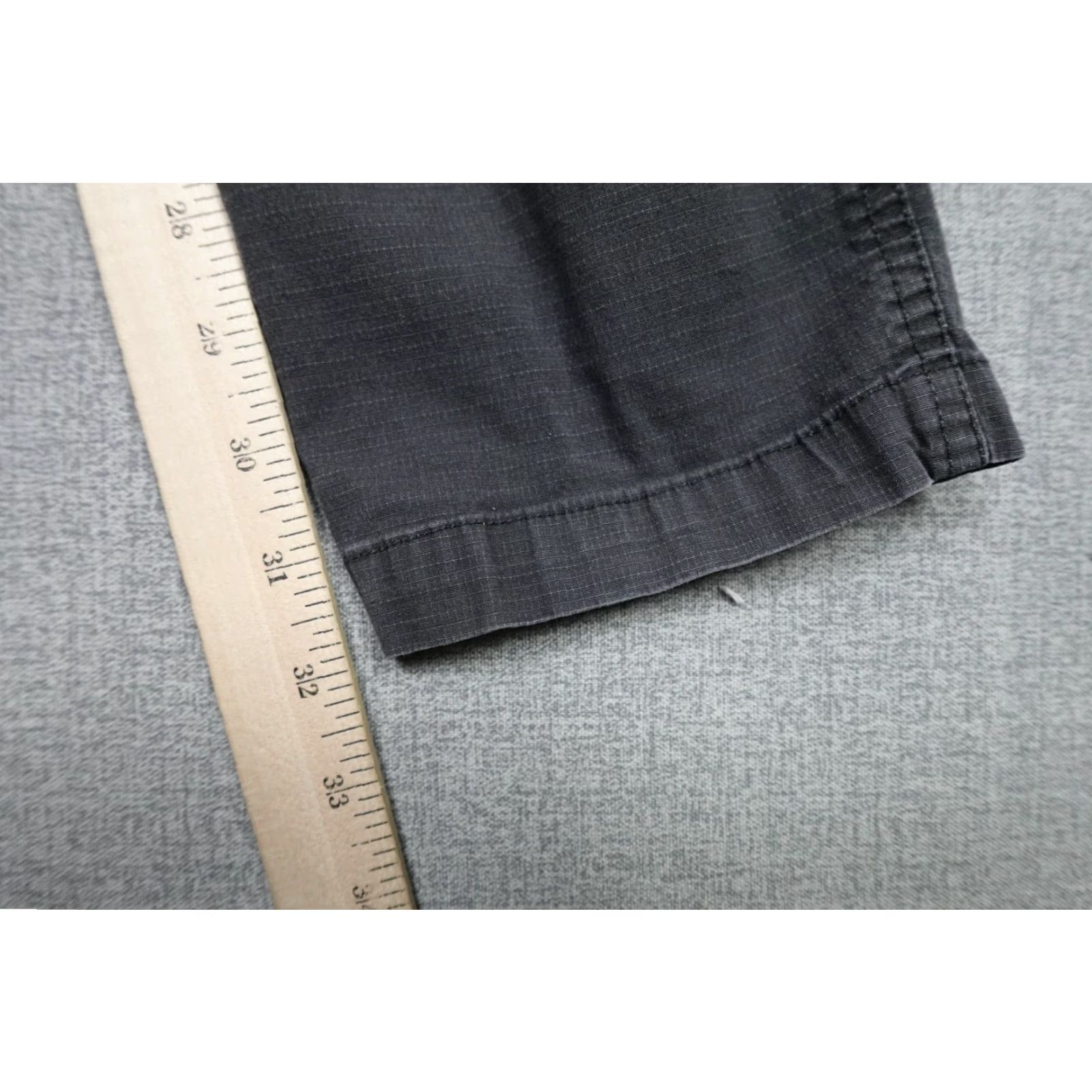 Vuori Vuori Pants Mens Small Gray Ripstop Organic Cotton Sweatpants Tapered Outdoors Size US 28 / EU 44 - 7 Thumbnail
