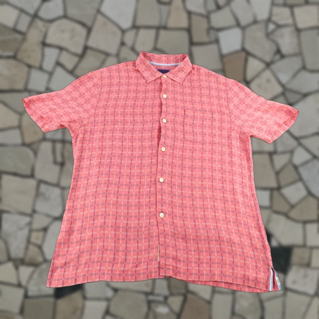 Tommy Bahama Tommy Bahama Shirt Men Large Pink Plaid Hawaiian Silk Blend Camp Button Up Aloha Size US L / EU 52-54 / 3 - 1 Thumbnail