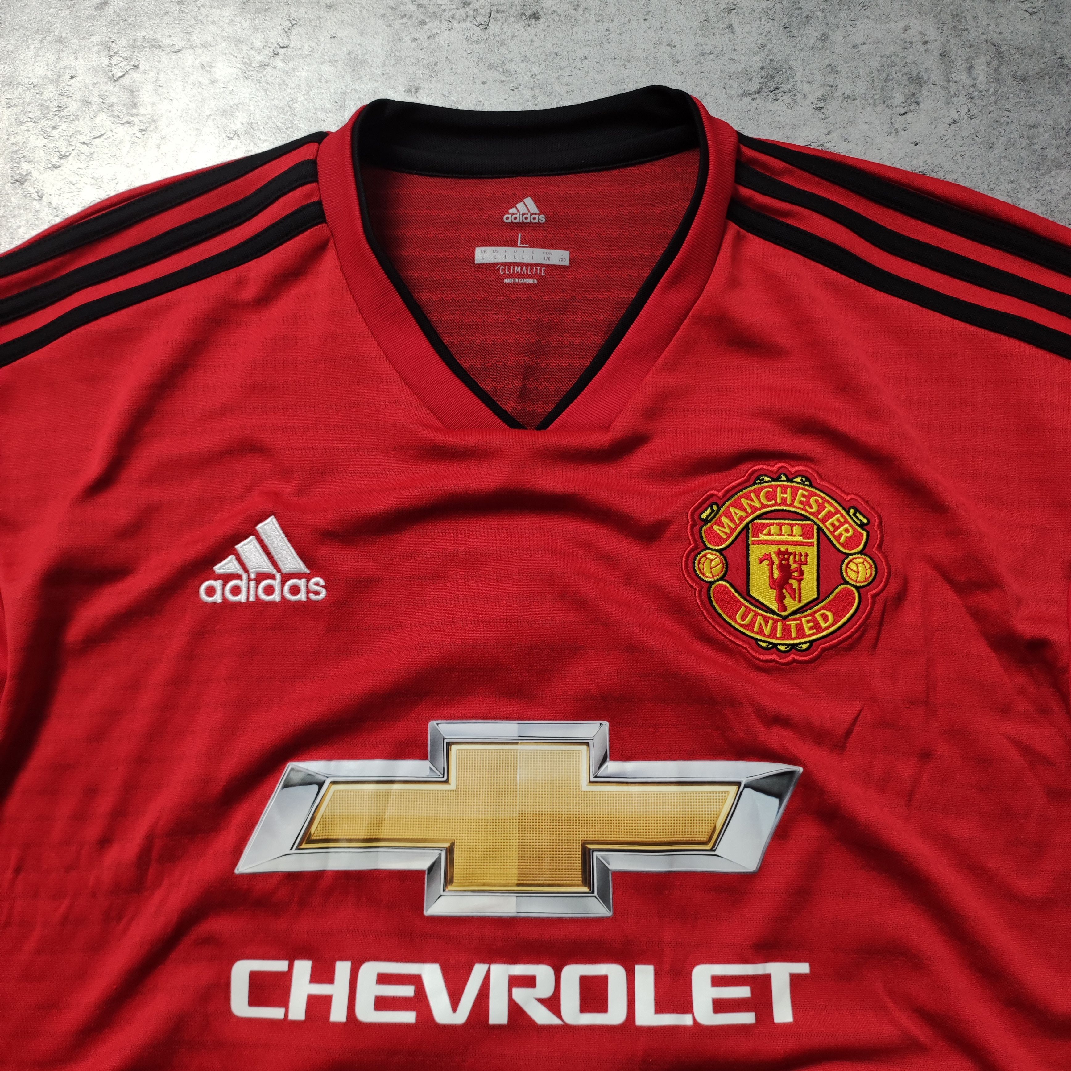 Adidas RARE 2018 Adidas x Manchester United Home Football Jersey Size US L / EU 52-54 / 3 - 5 Thumbnail