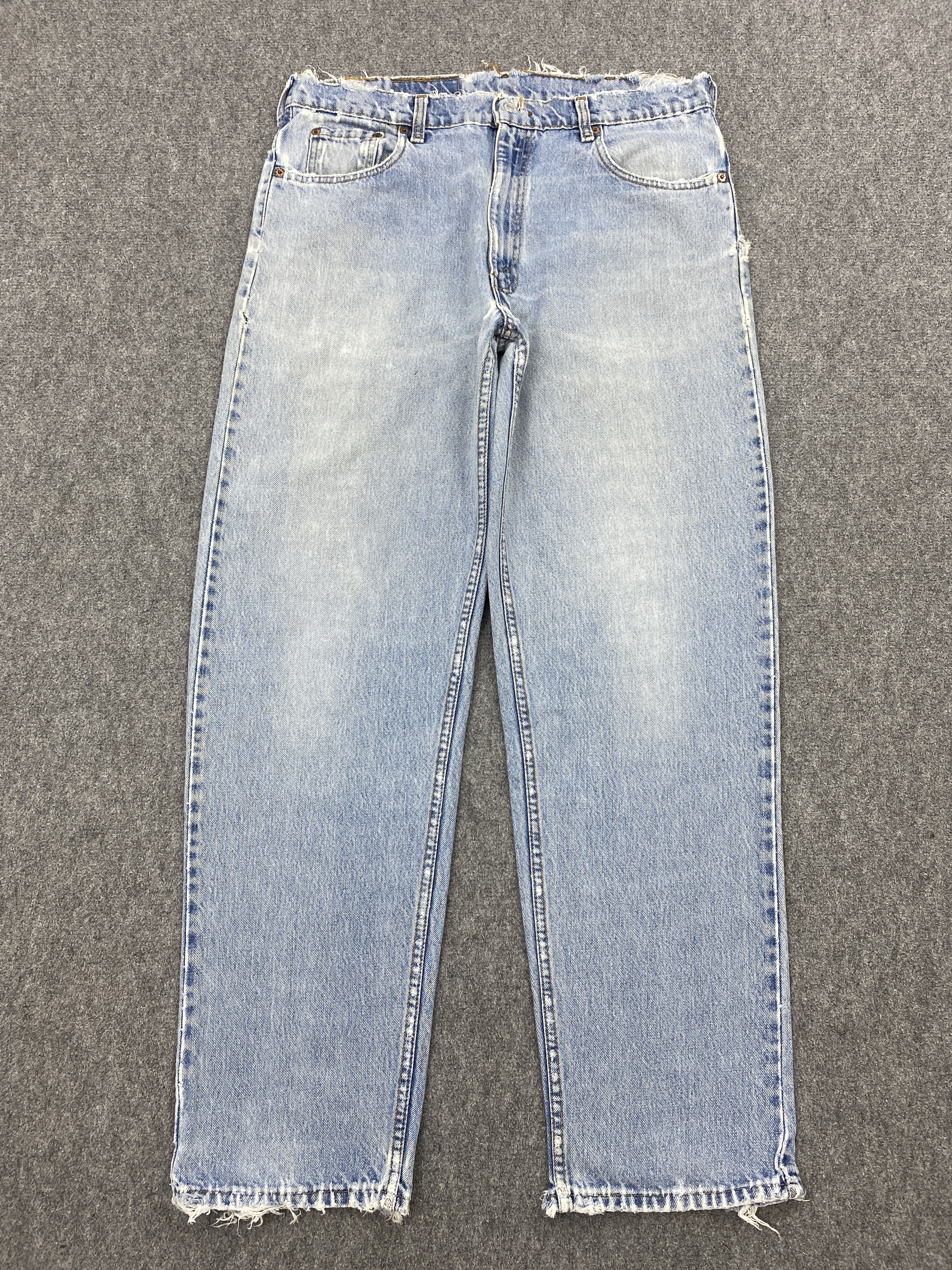 Levi's × Vintage Vintage 90s Levis 550 Light Washed Jeans Size US 34 / EU 50 - 1 Thumbnail