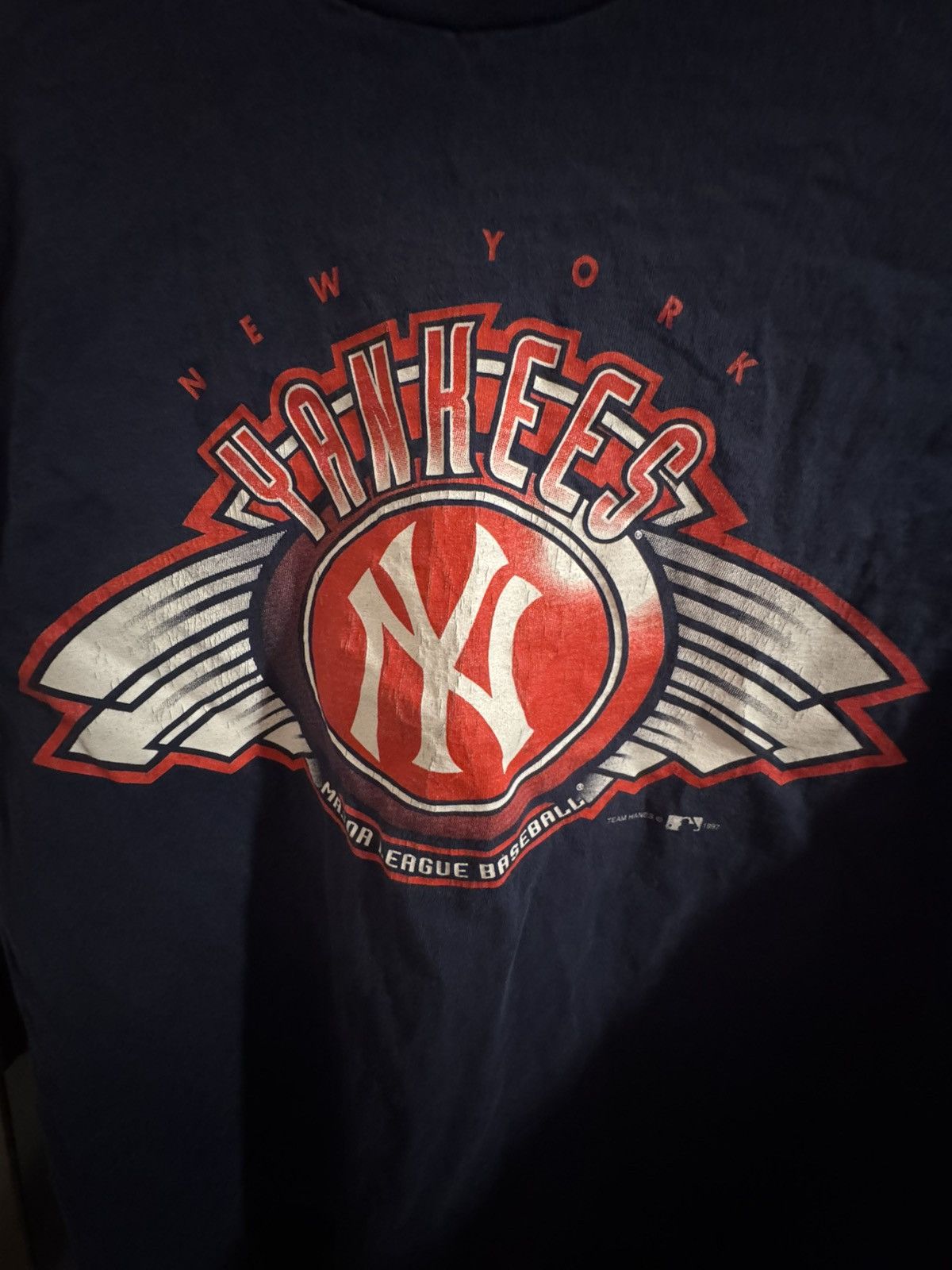 MLB × New York Yankees × Vintage 1997 Team Hanes New York Yankees T-Shirt Size US L / EU 52-54 / 3 - 2 Thumbnail